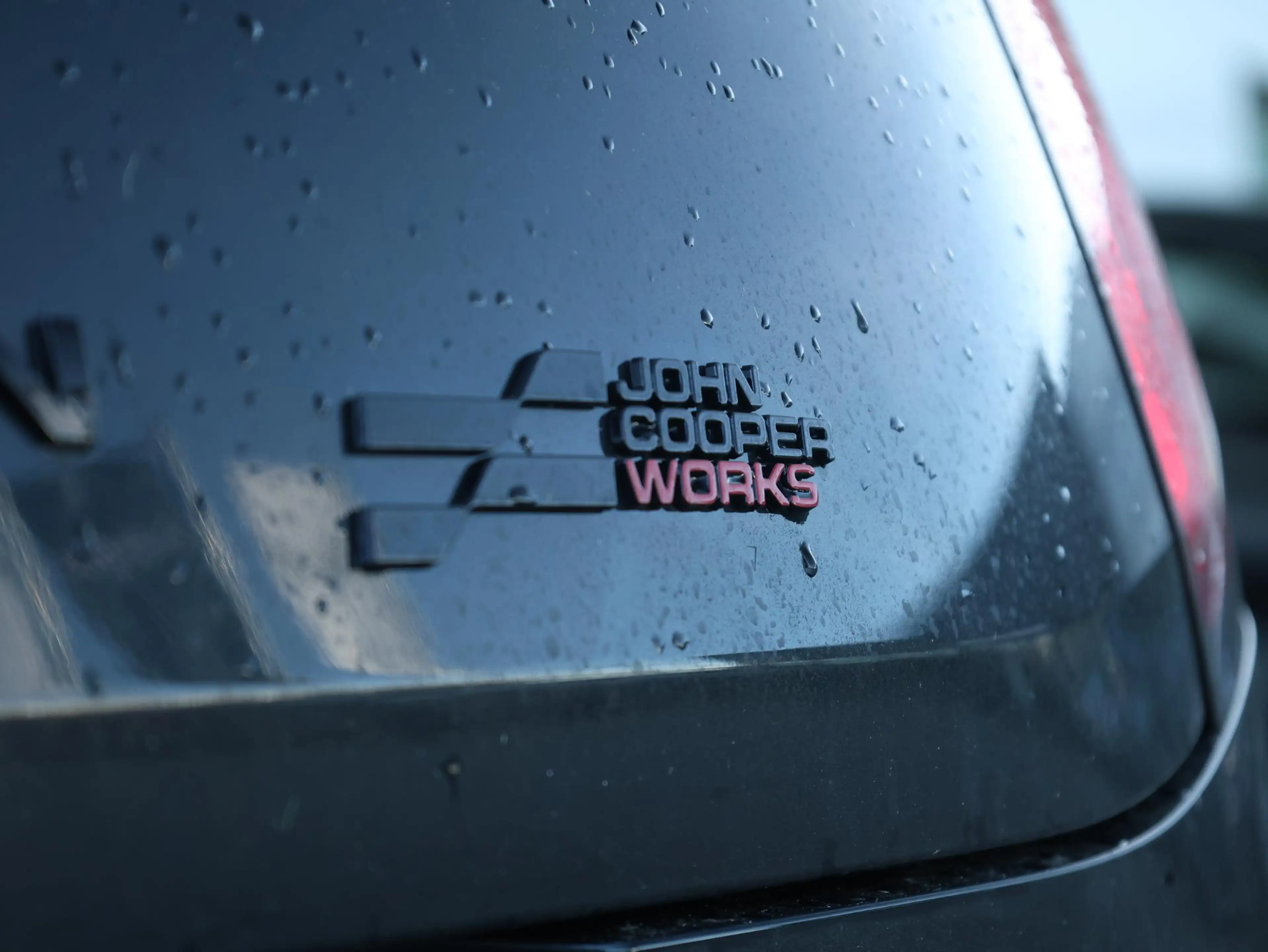 MINI Aceman E JCW John Cooper Works L 54.2 kWh | Panorama Dak — photo 10