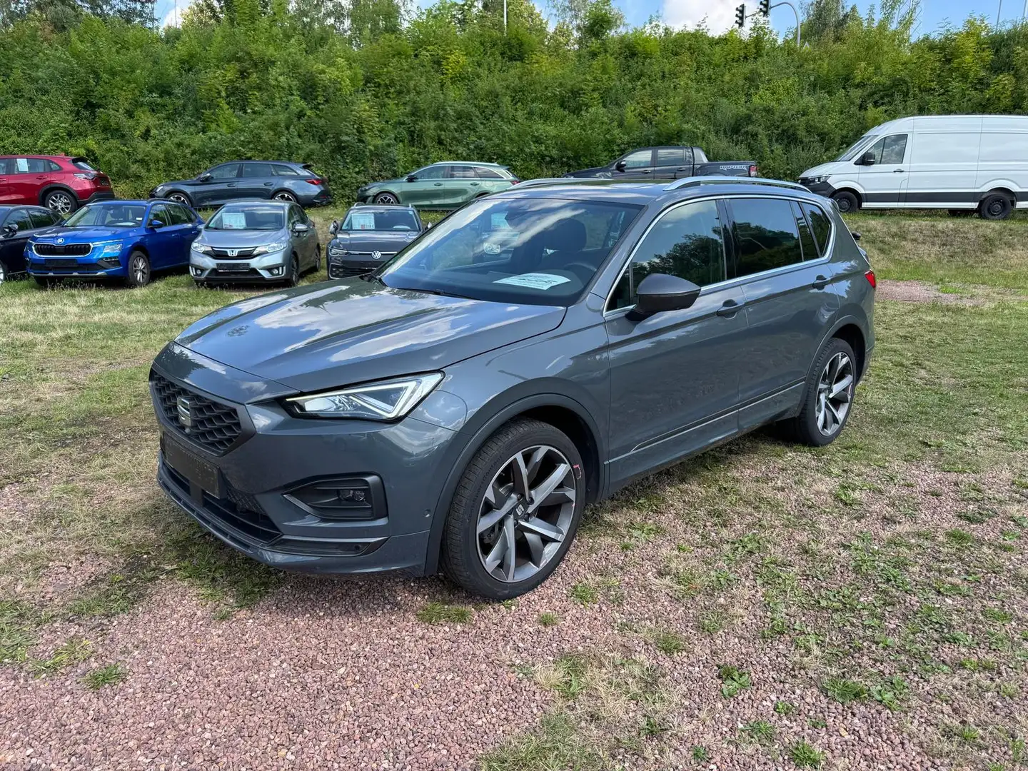 SEAT Tarraco 2.0 TSI DSG FR 4Drive LED|Sound|Leder|Pano|ACC Grau - 2