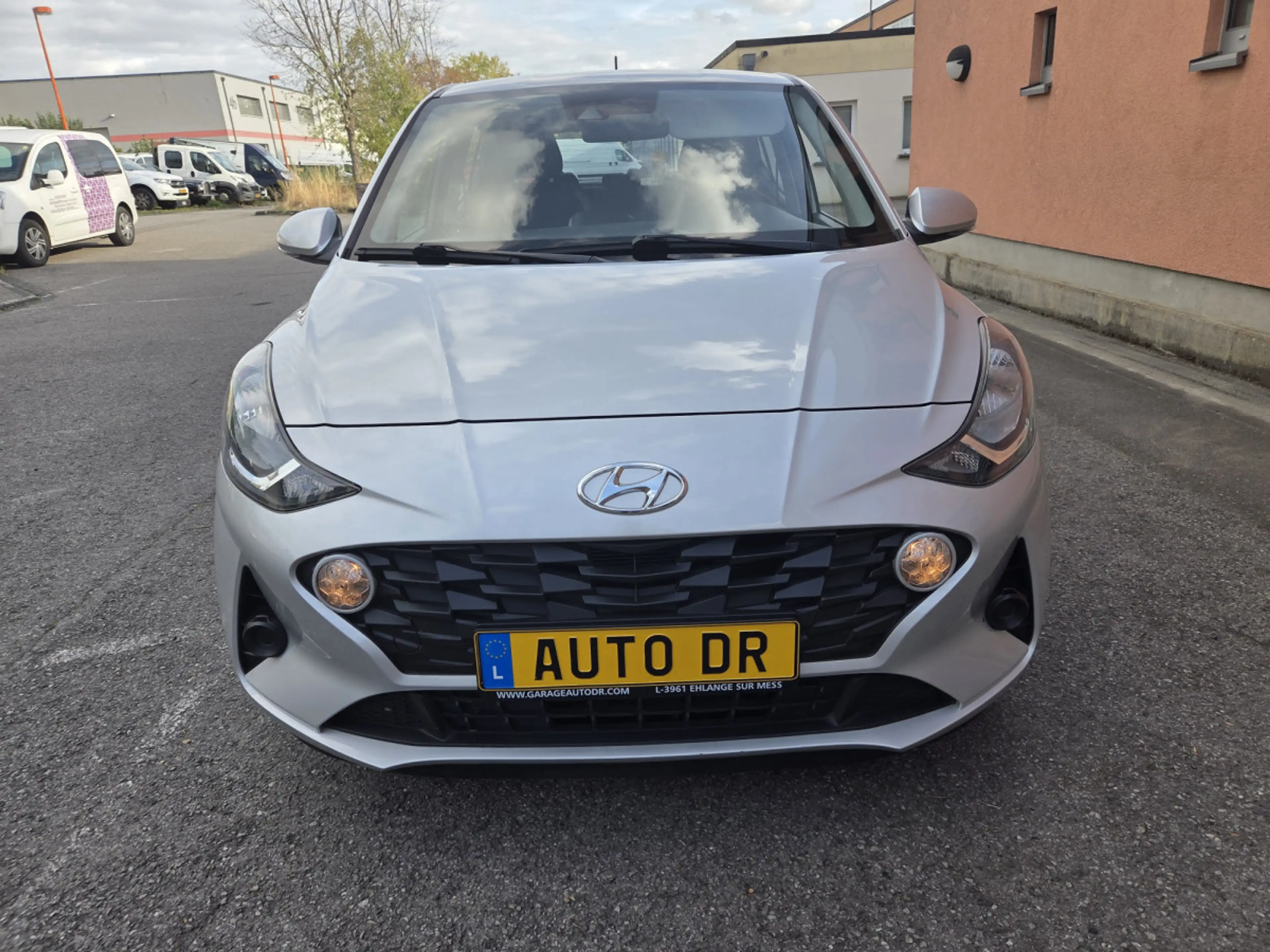Hyundai i10 1.0 68CV AM2021 (Garantie 12 mois) — photo 2