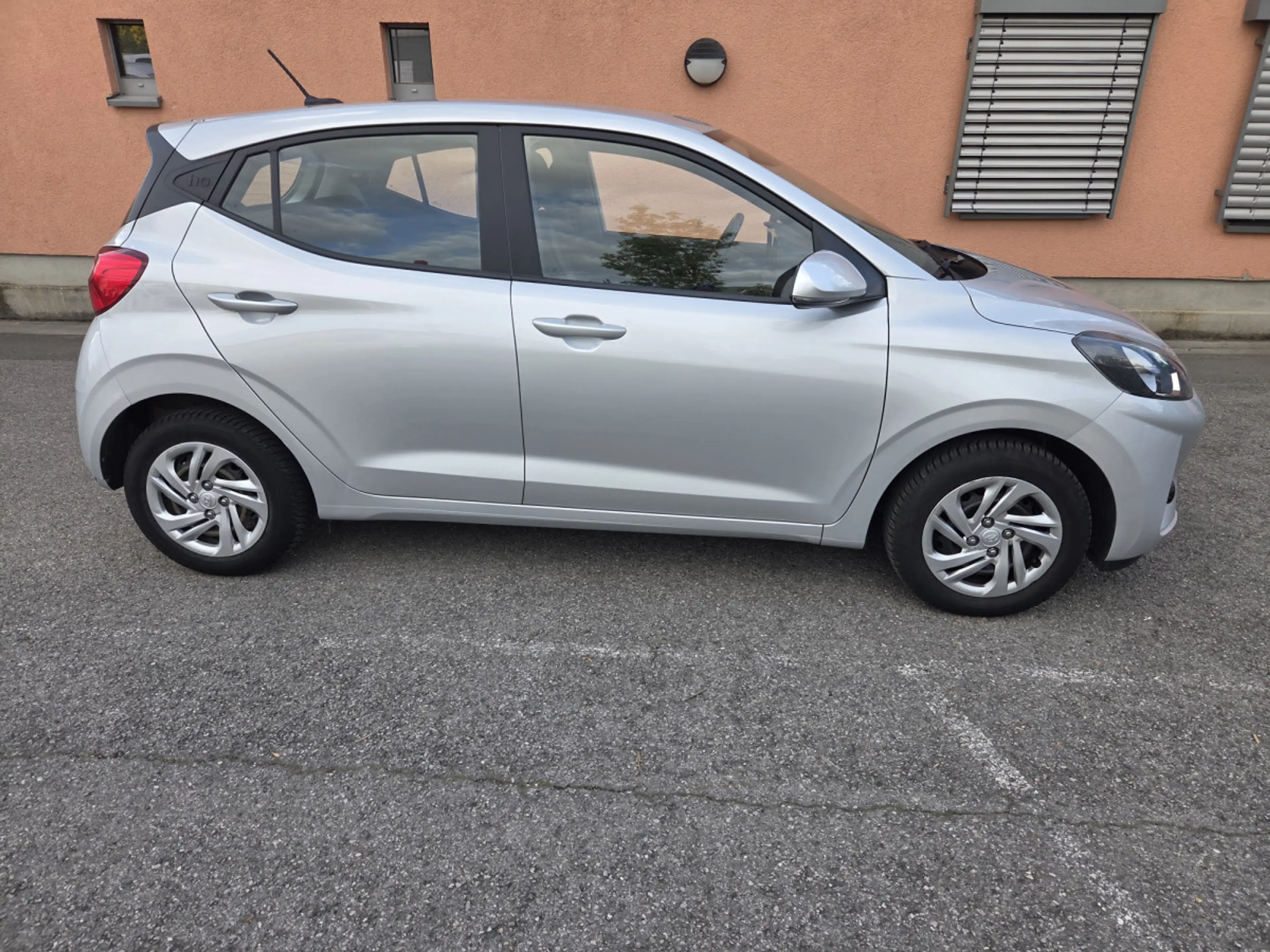 Hyundai i10 1.0 68CV AM2021 (Garantie 12 mois) — photo 7