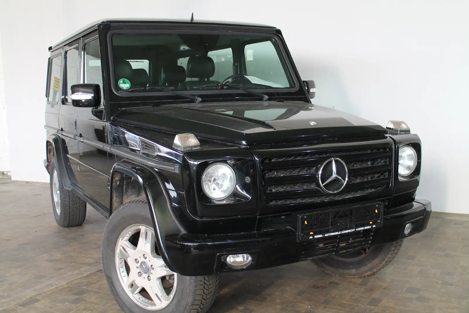 Mercedes-Benz G 400 G 400 CDI AWD, Schiebedach, Navi, Leder Zwart - 2