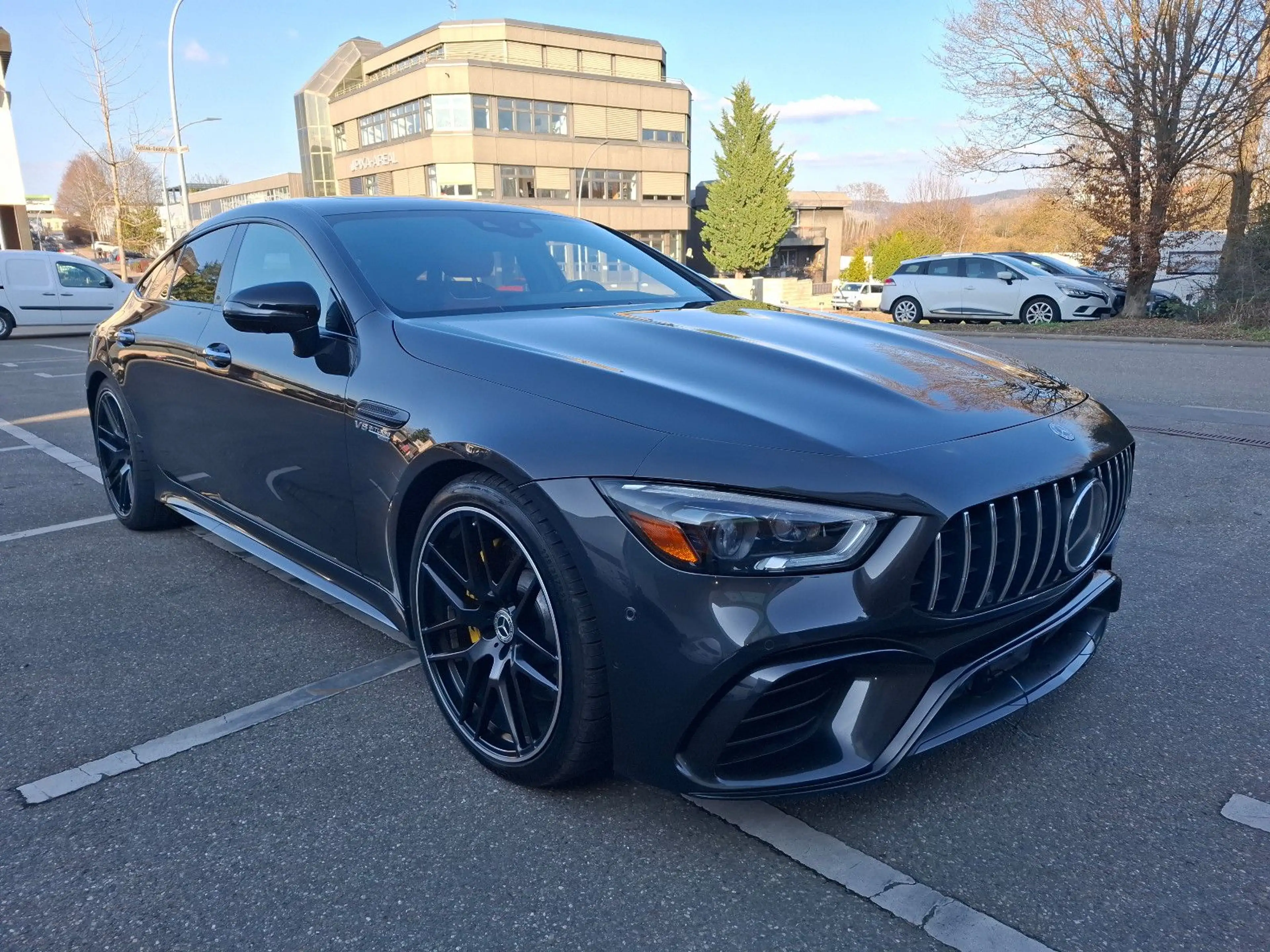 Mercedes-Benz AMG GT 4-trg. 63 4Matic+ Voll-Ausstattung* — photo 4
