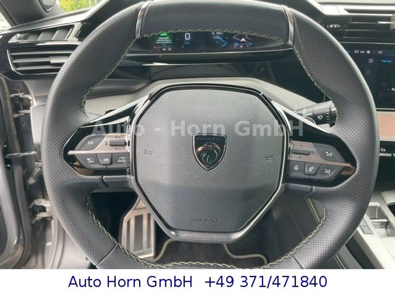 Peugeot 408 PureTech 130 GT — photo 11