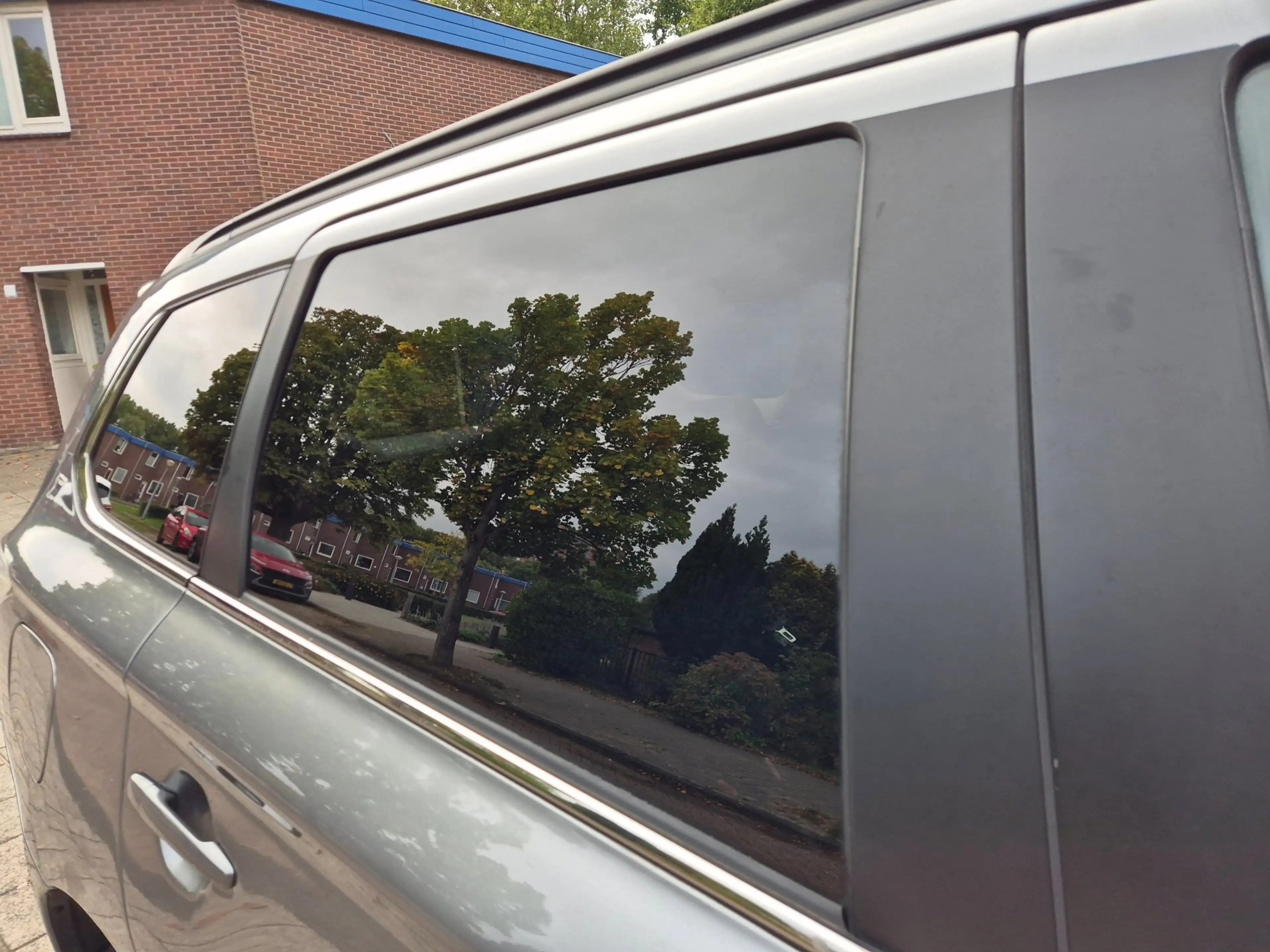 Mitsubishi Outlander 2.0 PHEV instyle+ — photo 13