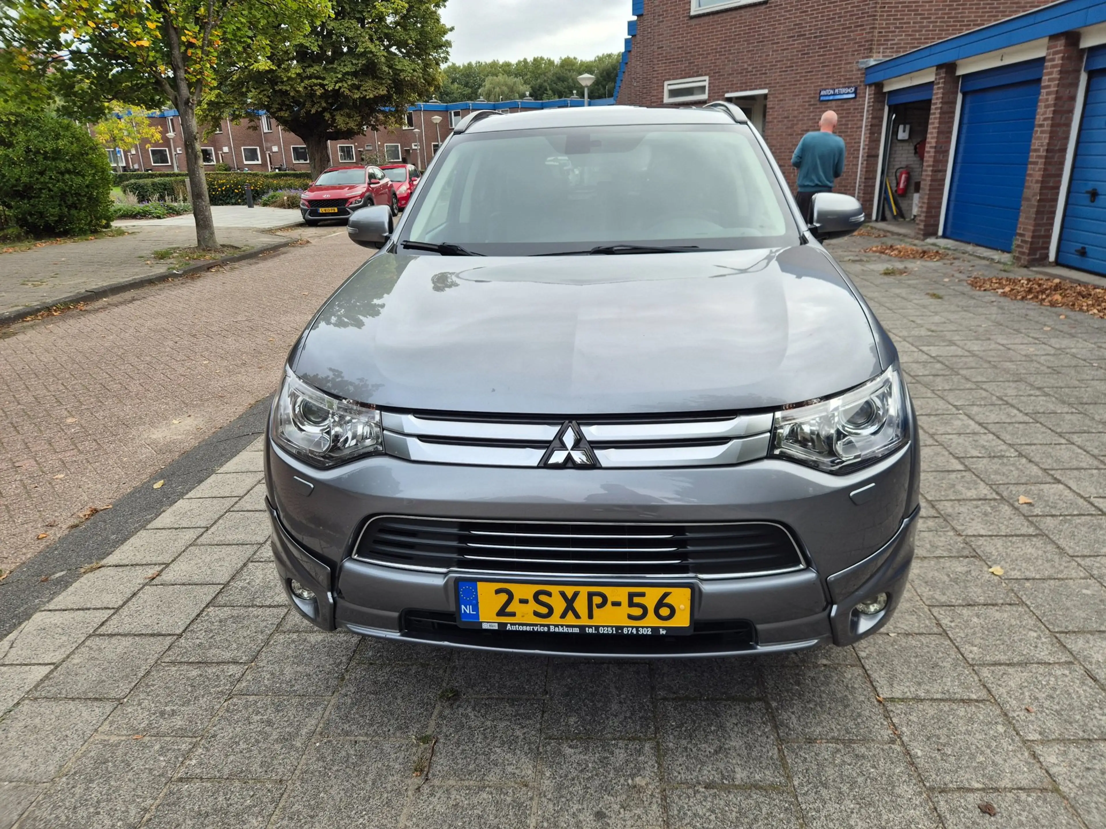 Mitsubishi Outlander 2.0 PHEV instyle+ — photo 3