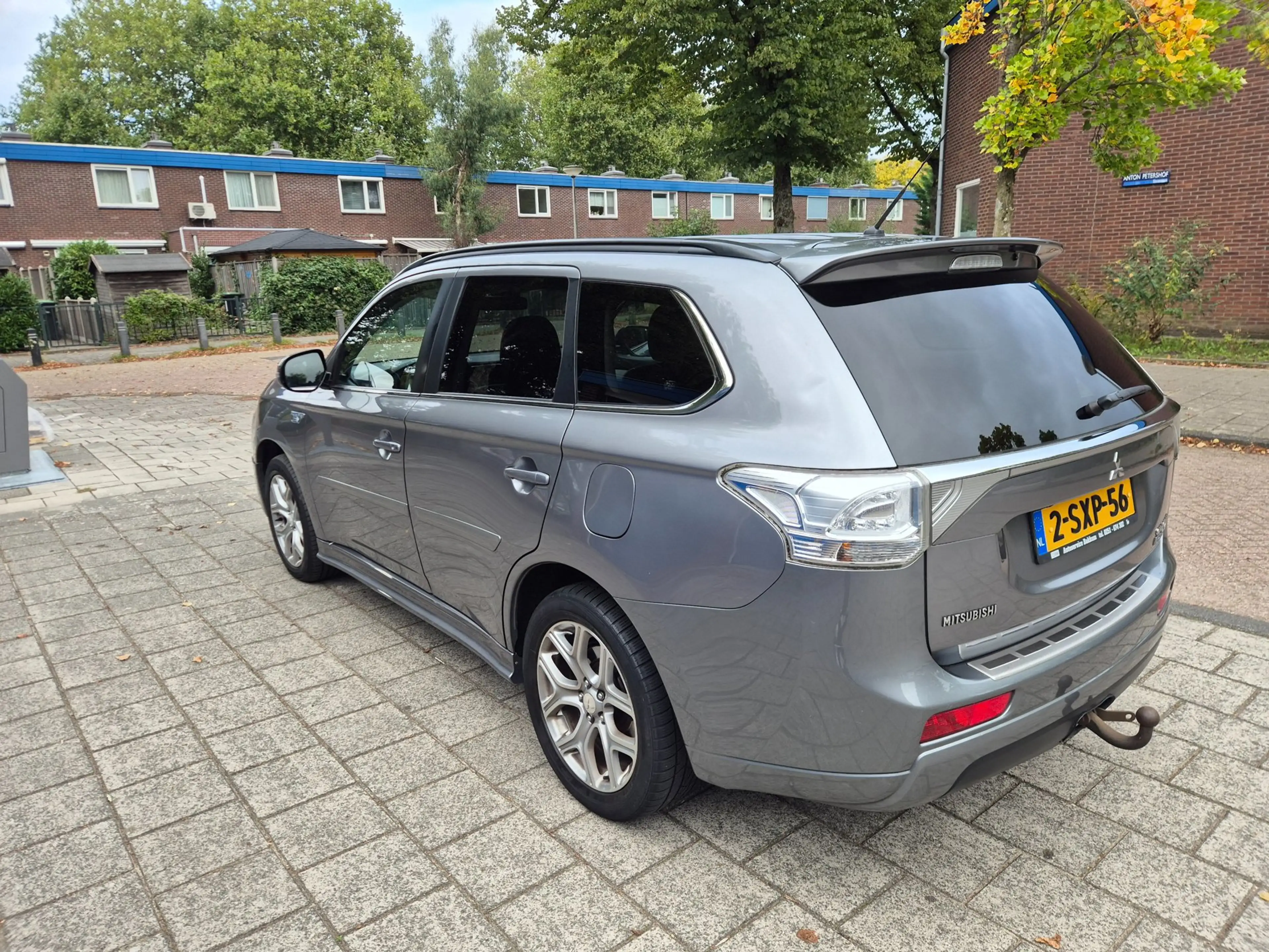 Mitsubishi Outlander 2.0 PHEV instyle+ — photo 9