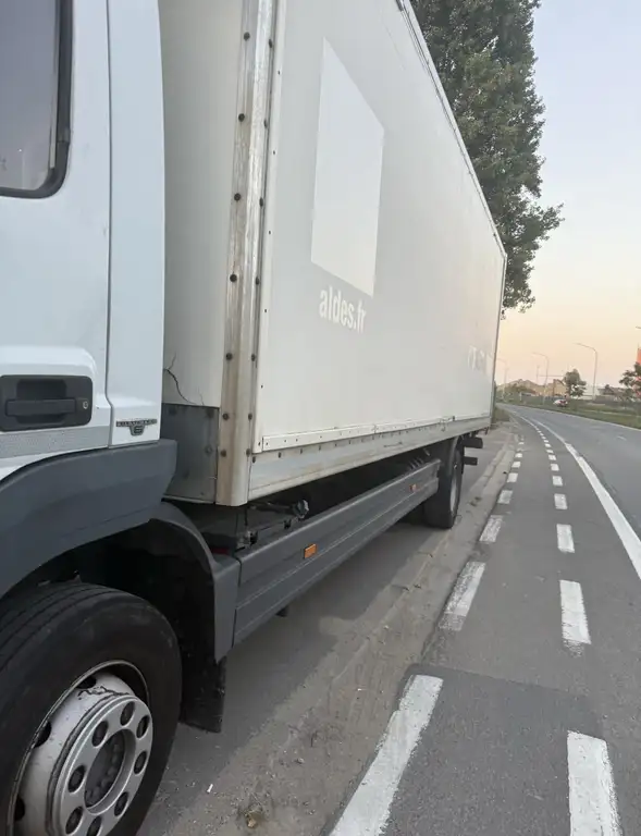 Mercedes-Benz Atego 2017 из Европы — купить под ключ