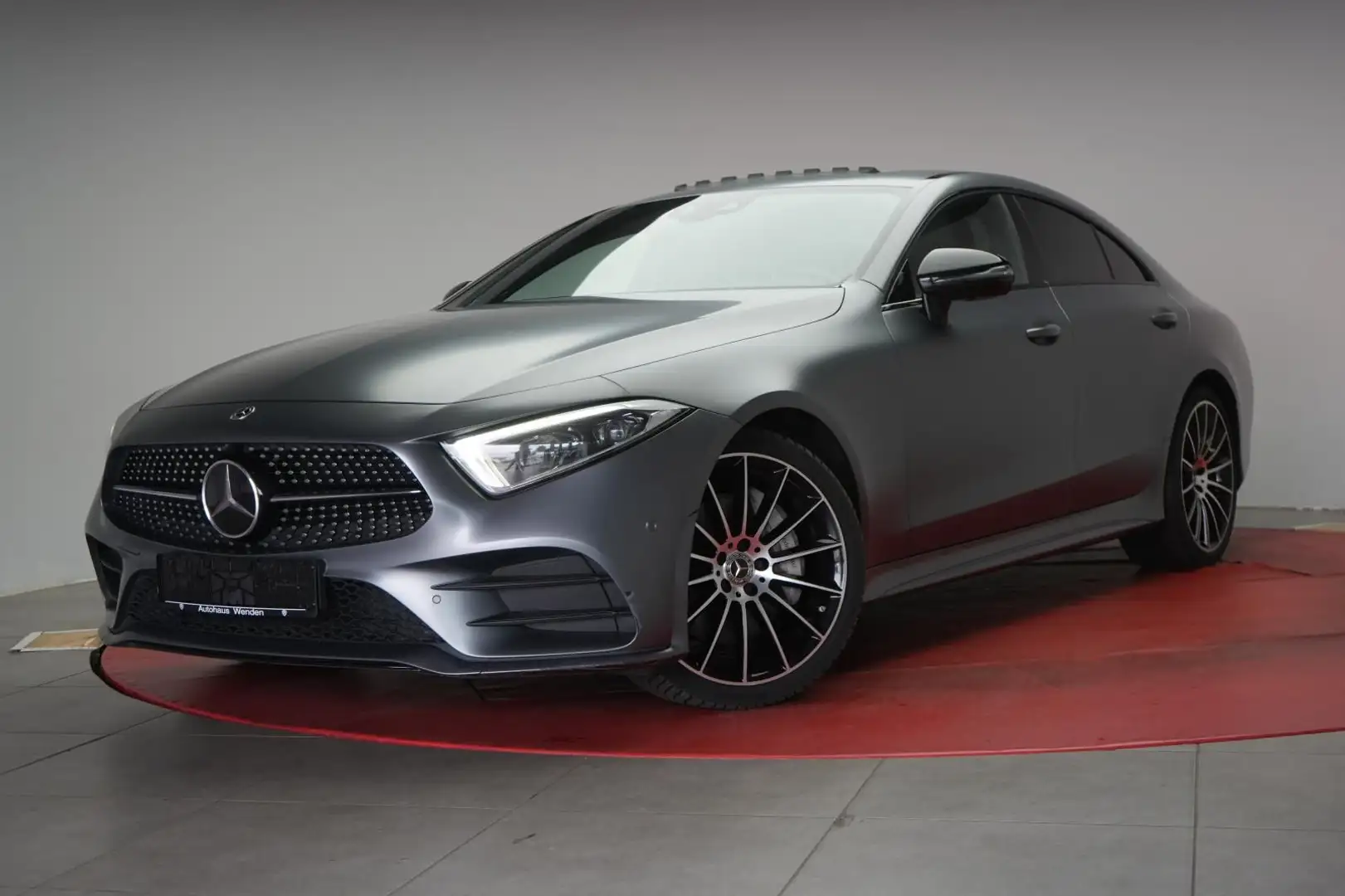 Mercedes-Benz CLS 400 d 4Matic 9G-Tronic AMG Distronic/Kamera/ Grau - 1
