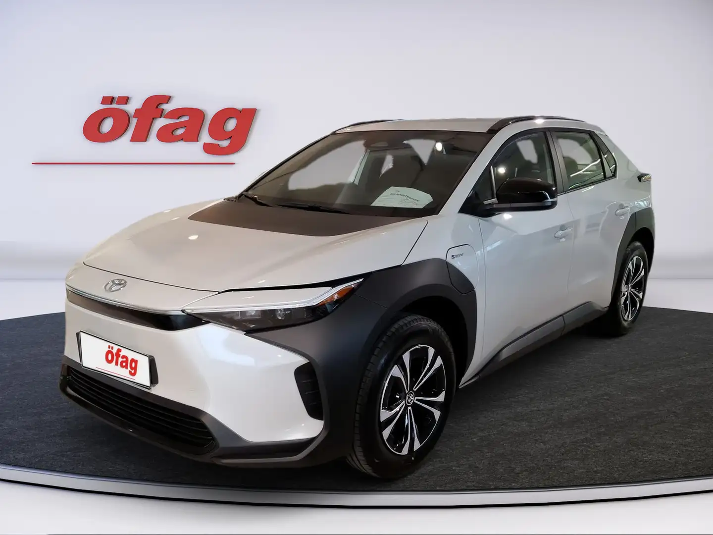 Toyota bZ4X Elektro 71.4kWh Aut. ***SUMMERDEAL*** Biały - 1