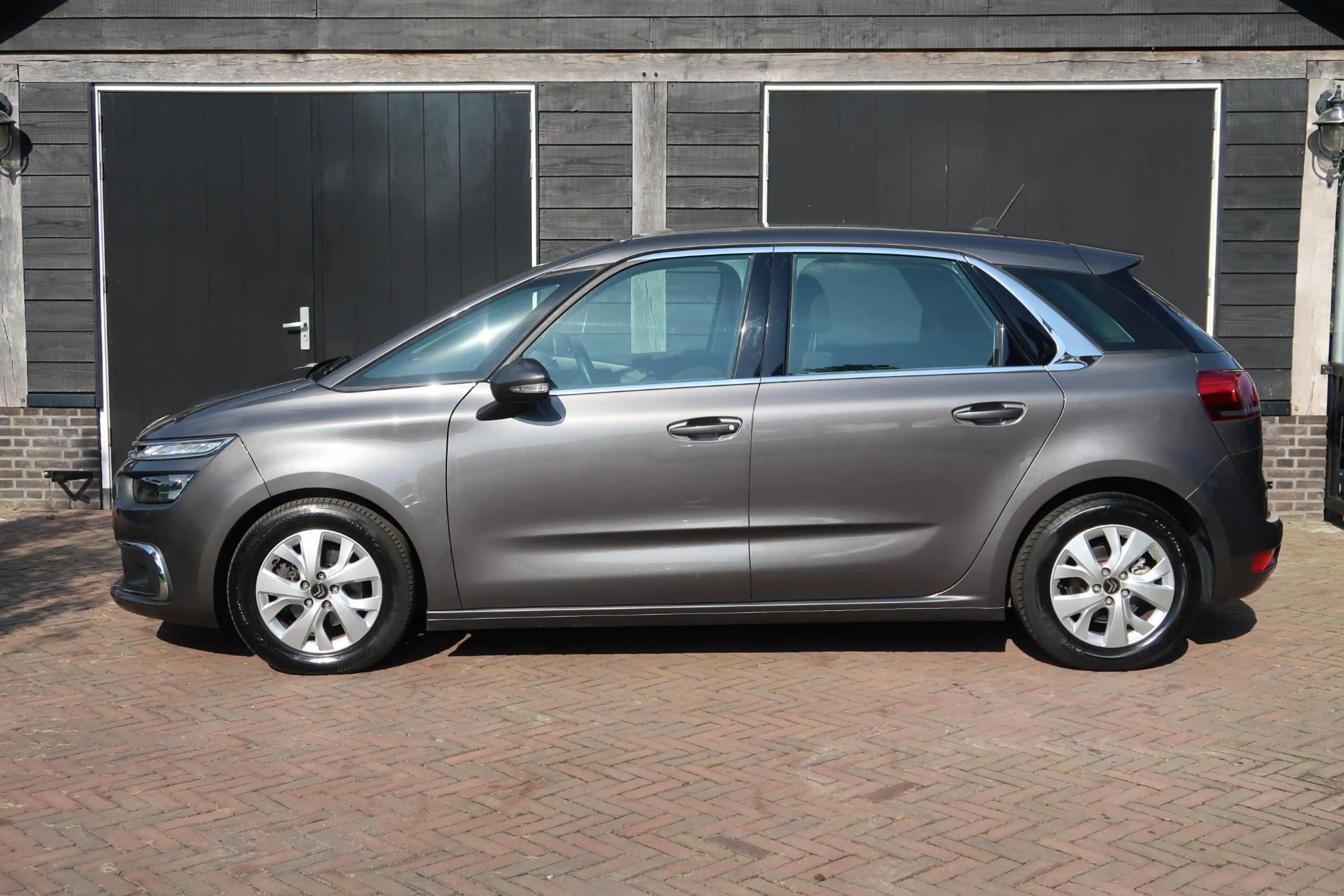 Citroen C4 SpaceTourer 1.2 PureTech Feel — photo 5