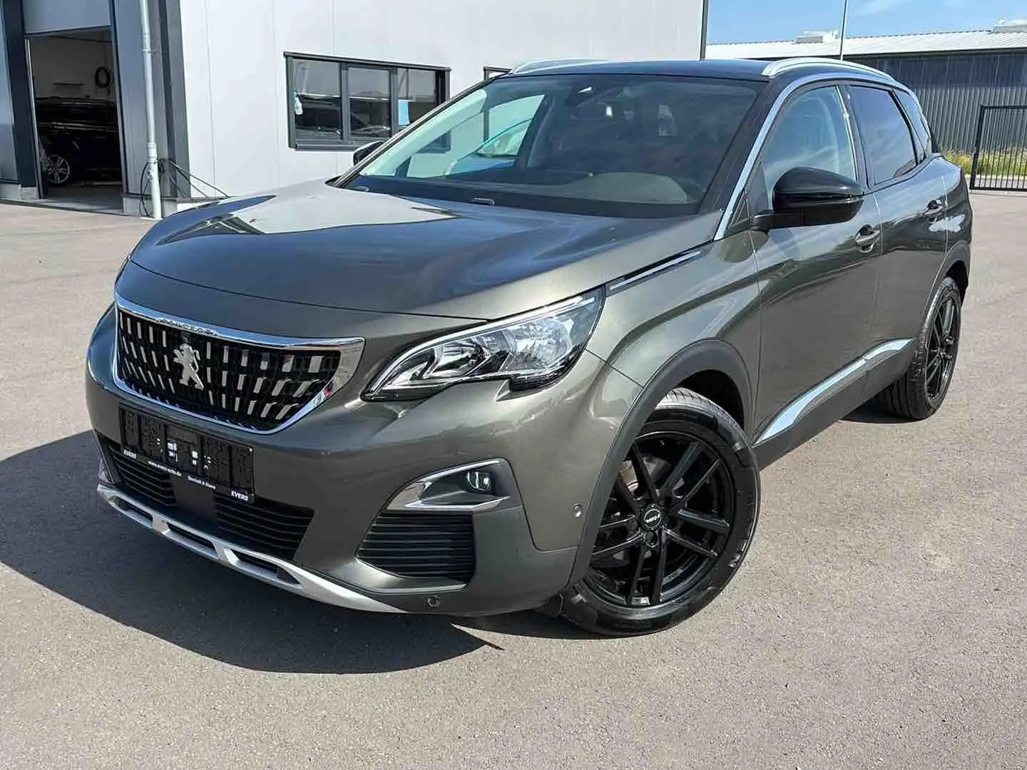 Peugeot 3008 1.6 Autom. Allure Navi Totw. Spur 360° Sitzh. Grau - 1