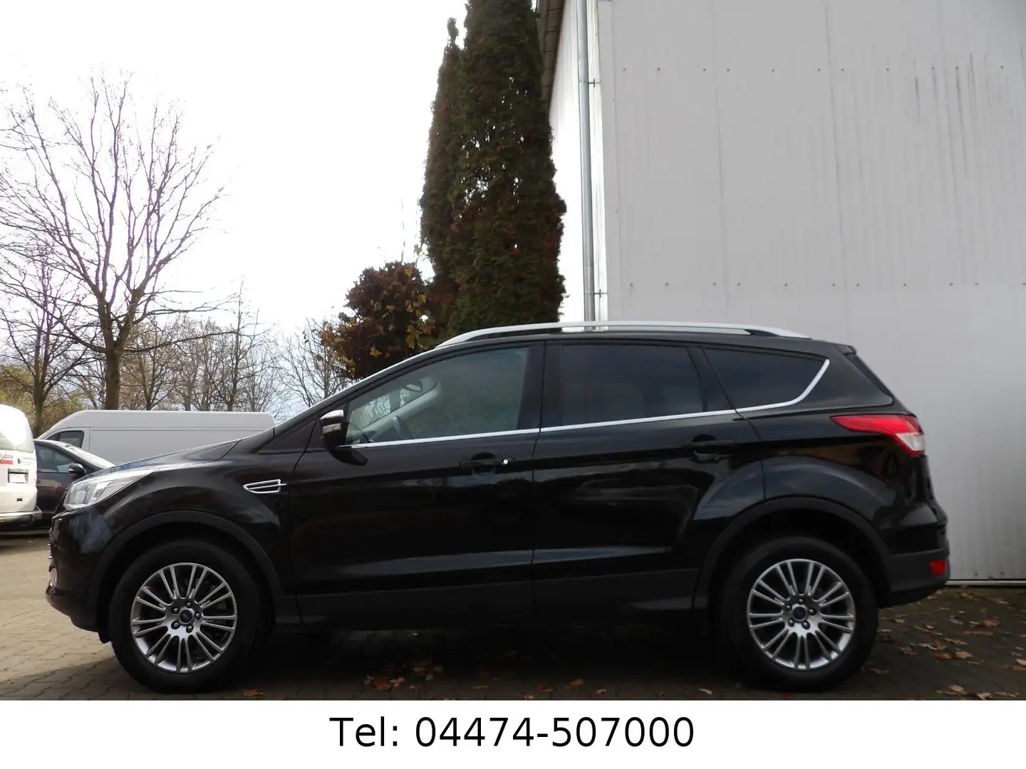 Ford Kuga Titanium 2.0 TDCI 4WD Sizhg 2.1T AHK! Nero - 2