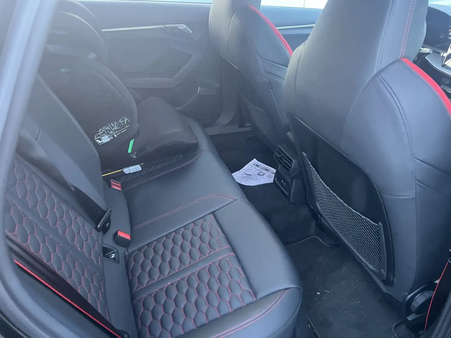 Audi RS3 RS3 Sedan 2.5 TFSI Quattro S tronic Zwart - 2