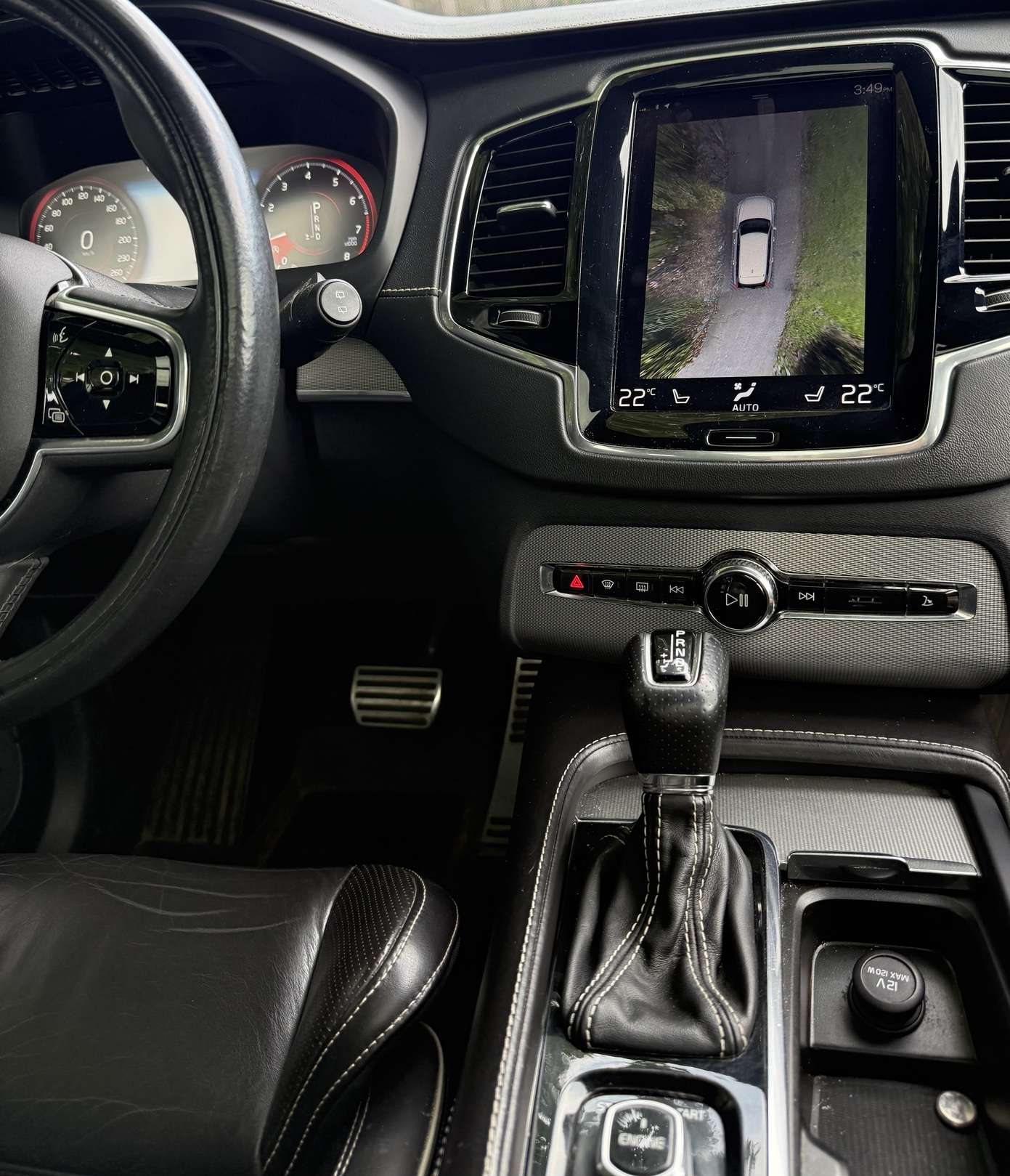 2017 Volvo XC90 AWD 5dr T6 R-Design 7-Passenger alt 4
