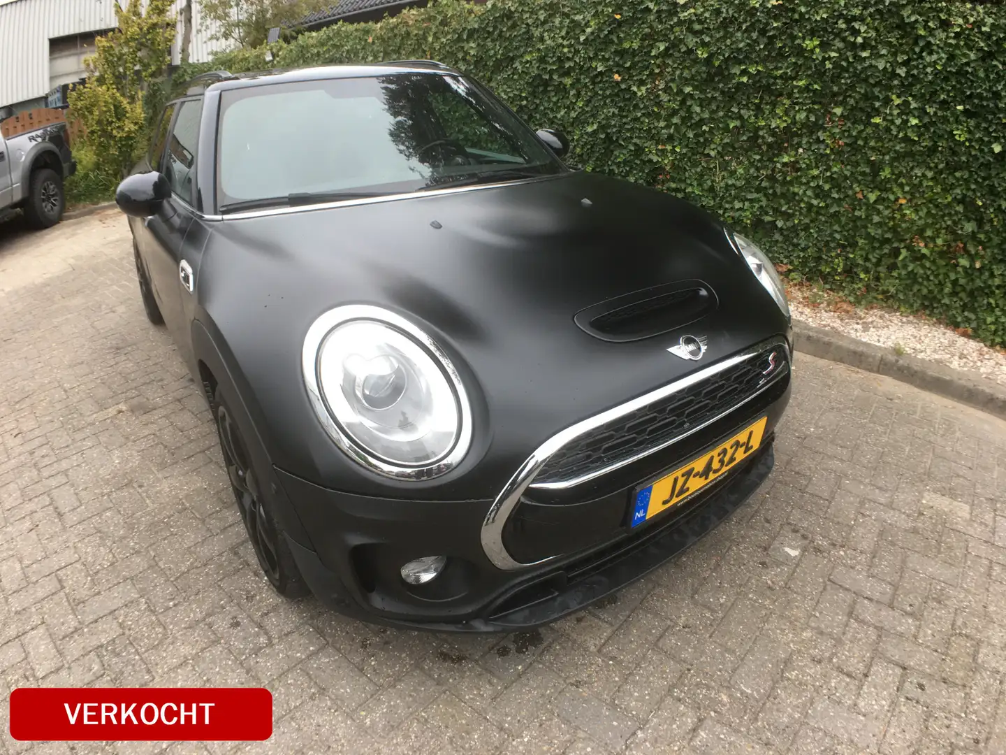 MINI Cooper S Clubman Mini 2.0 Chili Serious Business Leder, Navi, keyle Bianco - 2