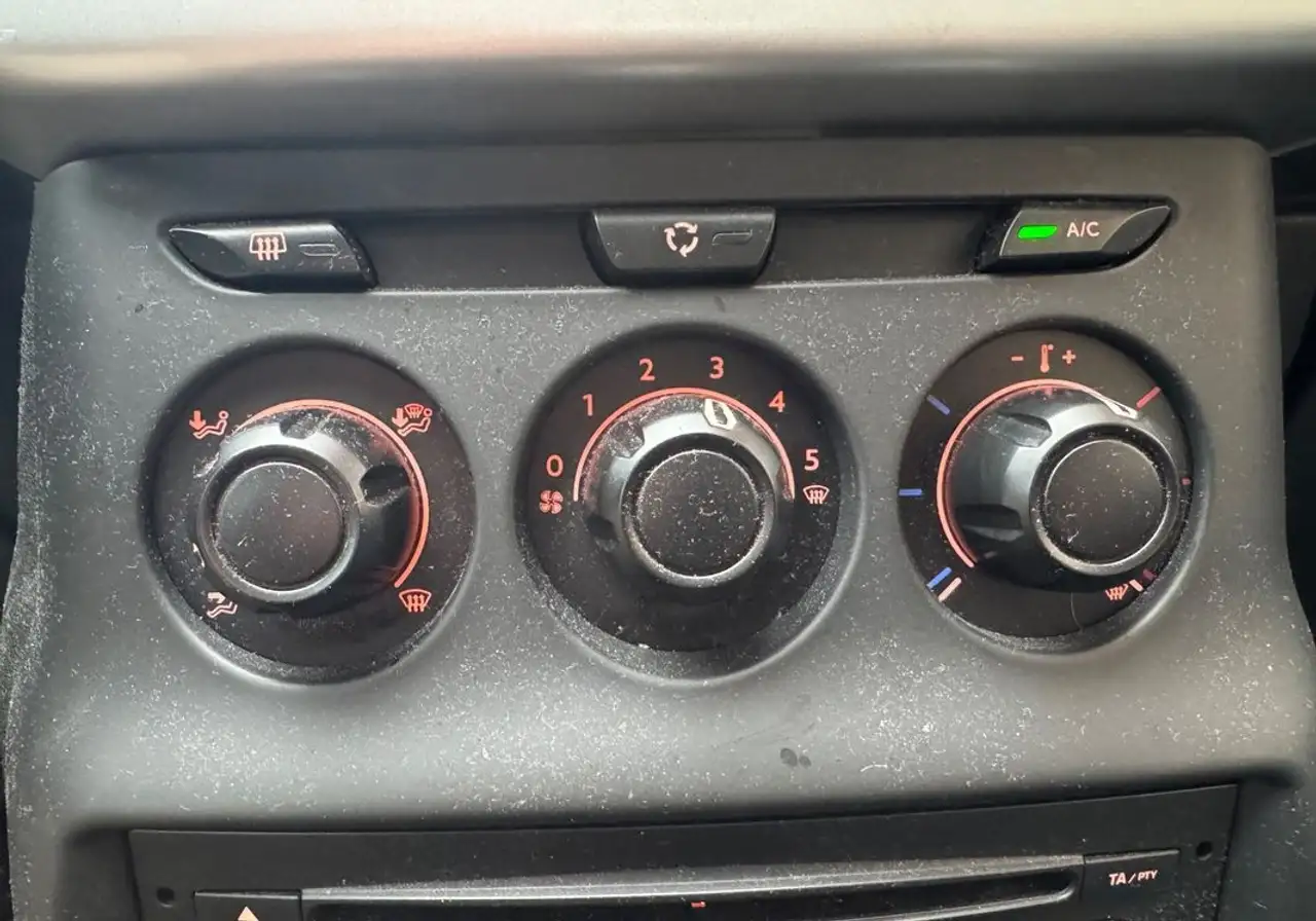 Citroen C3 C3 — photo 20
