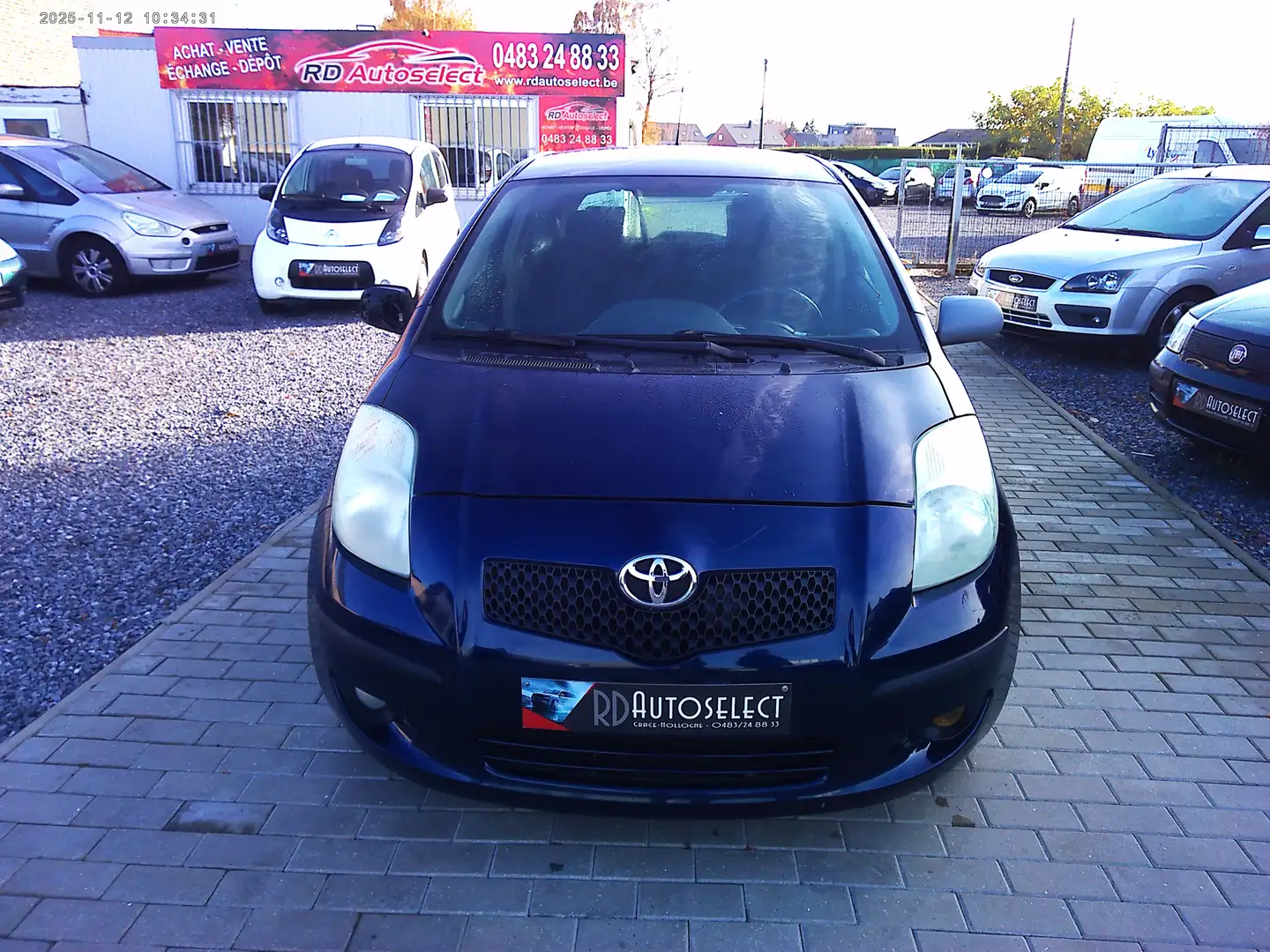 Toyota Yaris Yaris 1.3i VVT-i 16v Luna MMT Bleu - 2