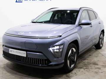 NEW 51 kWh CREATIVE ***CAMERA*KEYLESS*LED***