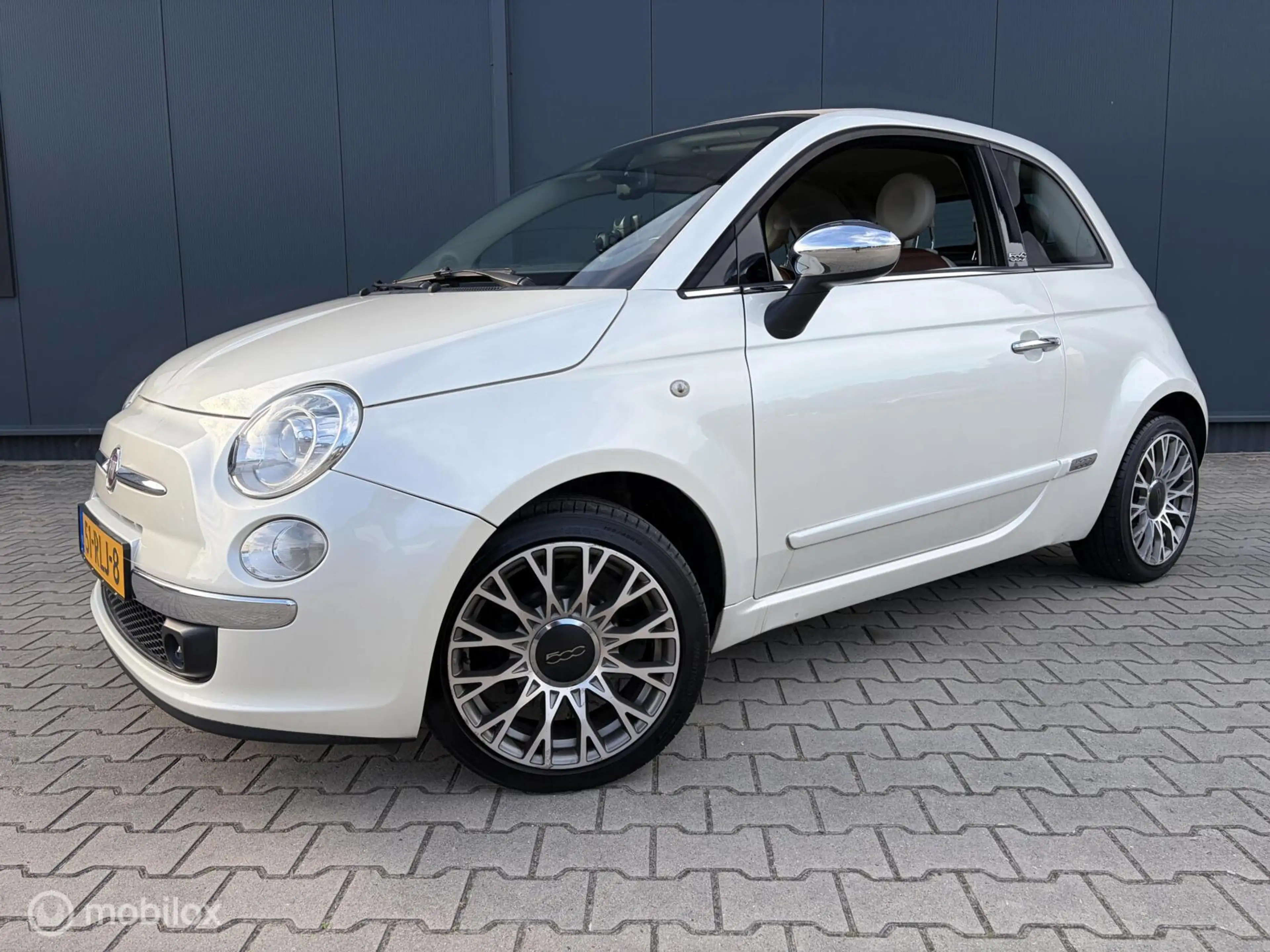 Fiat 500C 1.2 Rock Automaat Leer Xenon Navi Clima Nieuwe Apk