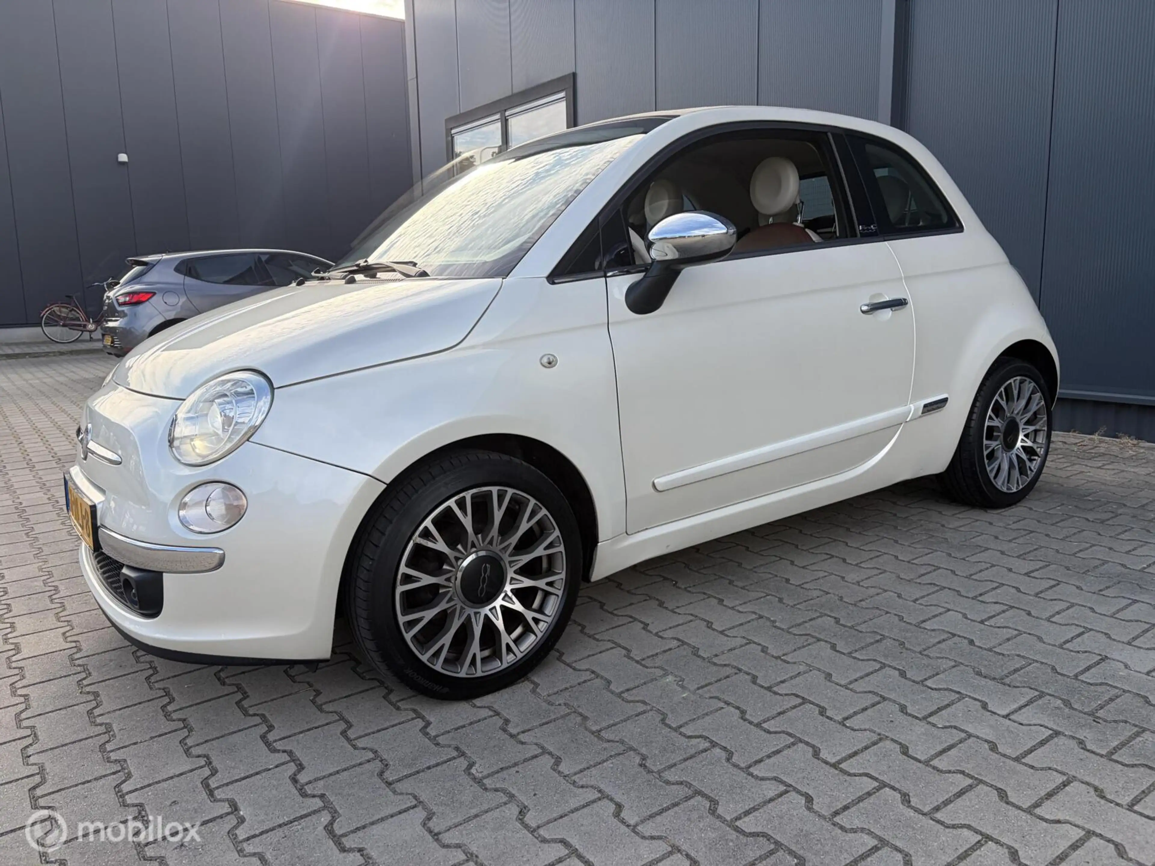 Fiat 500C 1.2 Rock Automaat Leer Xenon Navi Clima Nieuwe Apk — photo 3