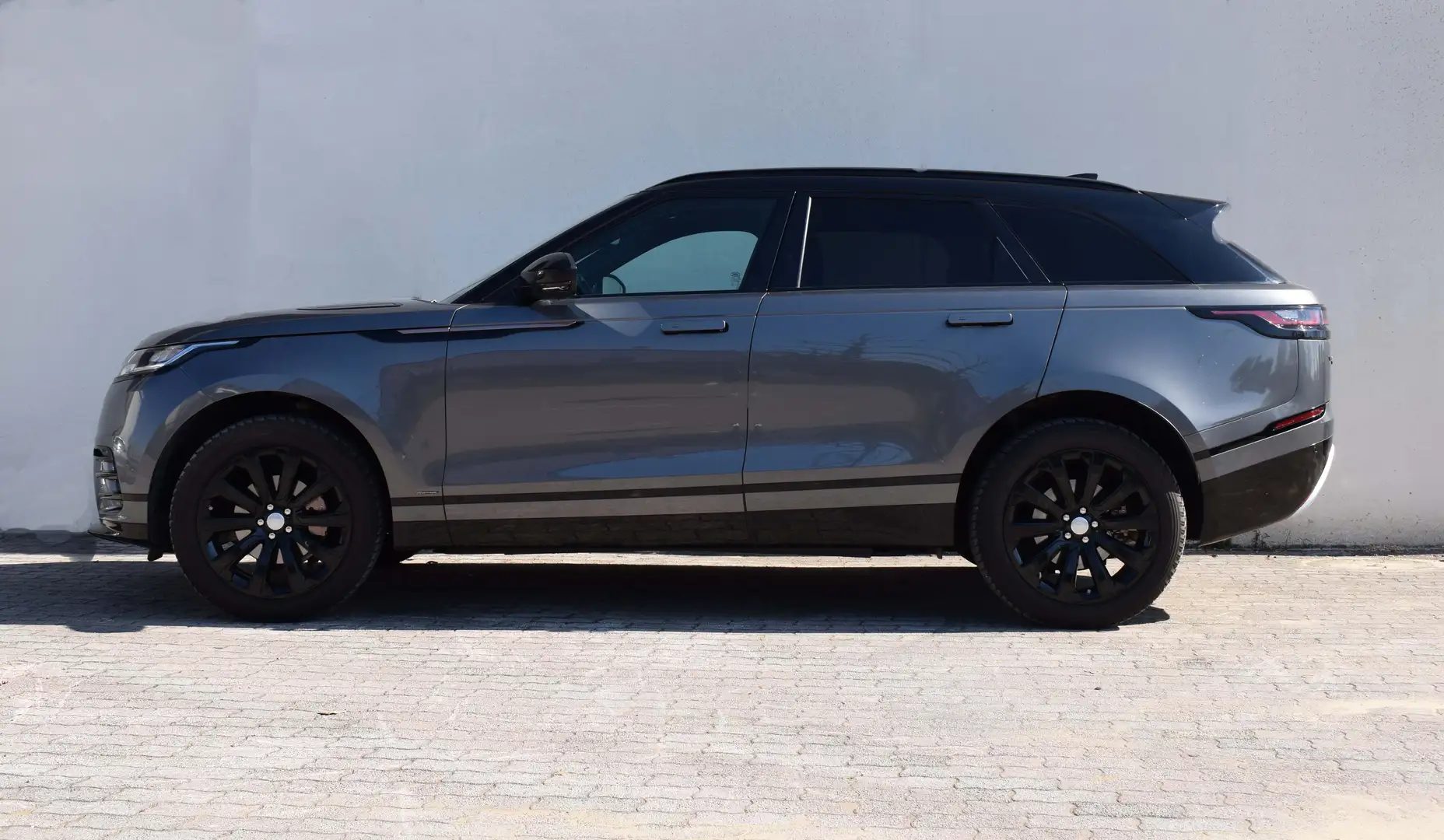 Land Rover Range Rover Velar VELAR R DYNAMIC Grigio - 1