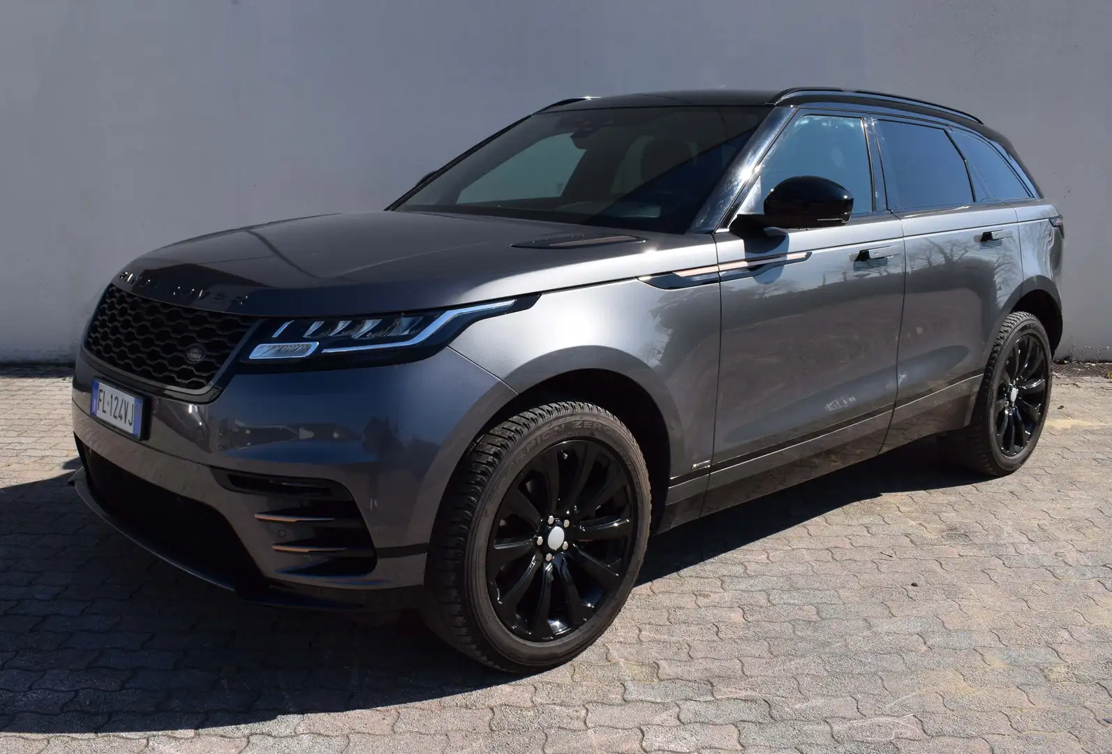 Land Rover Range Rover Velar VELAR R DYNAMIC Grigio - 2
