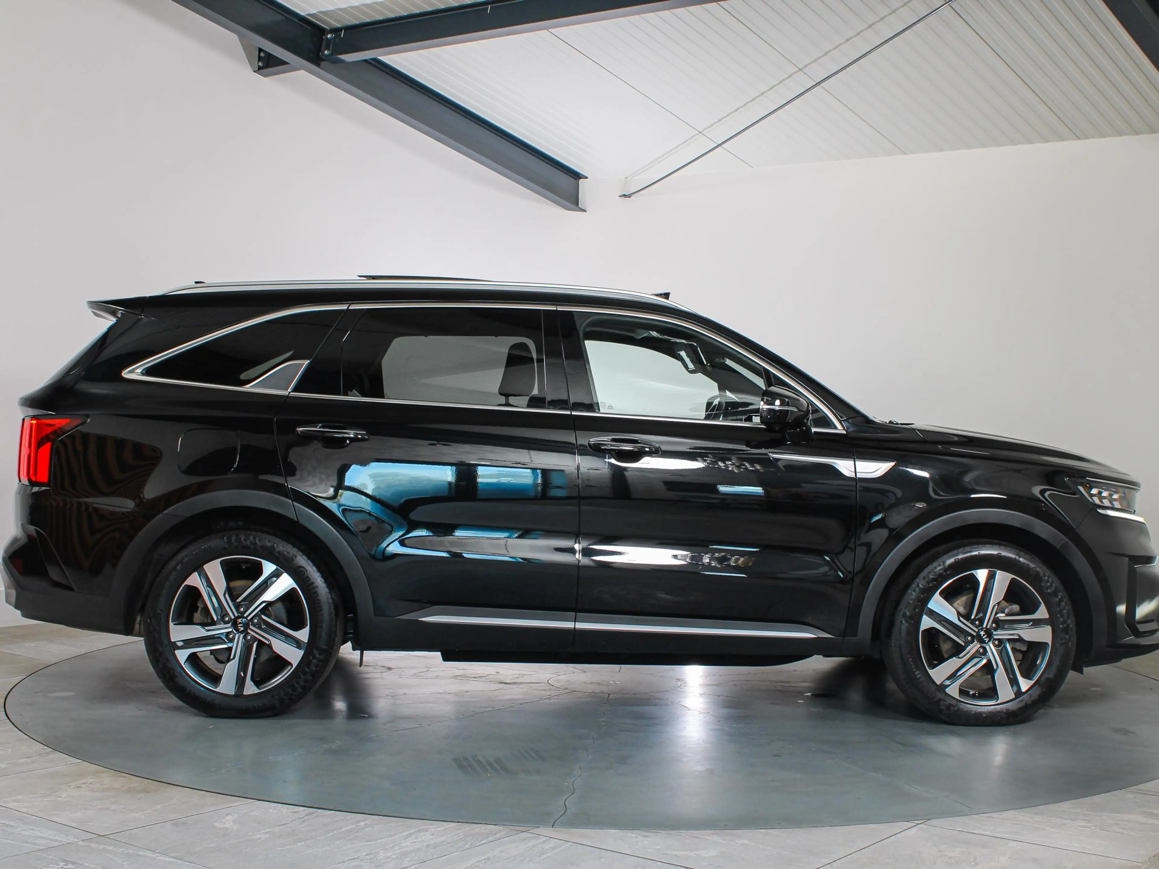 Kia Sorento 1.6 T-GDI PHEV 4WD ExecutiveLine, 7-Persoons, — photo 28