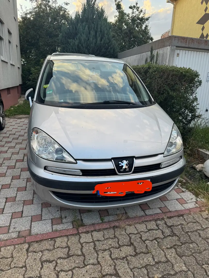 Peugeot 807 HDi 135 Family - 1