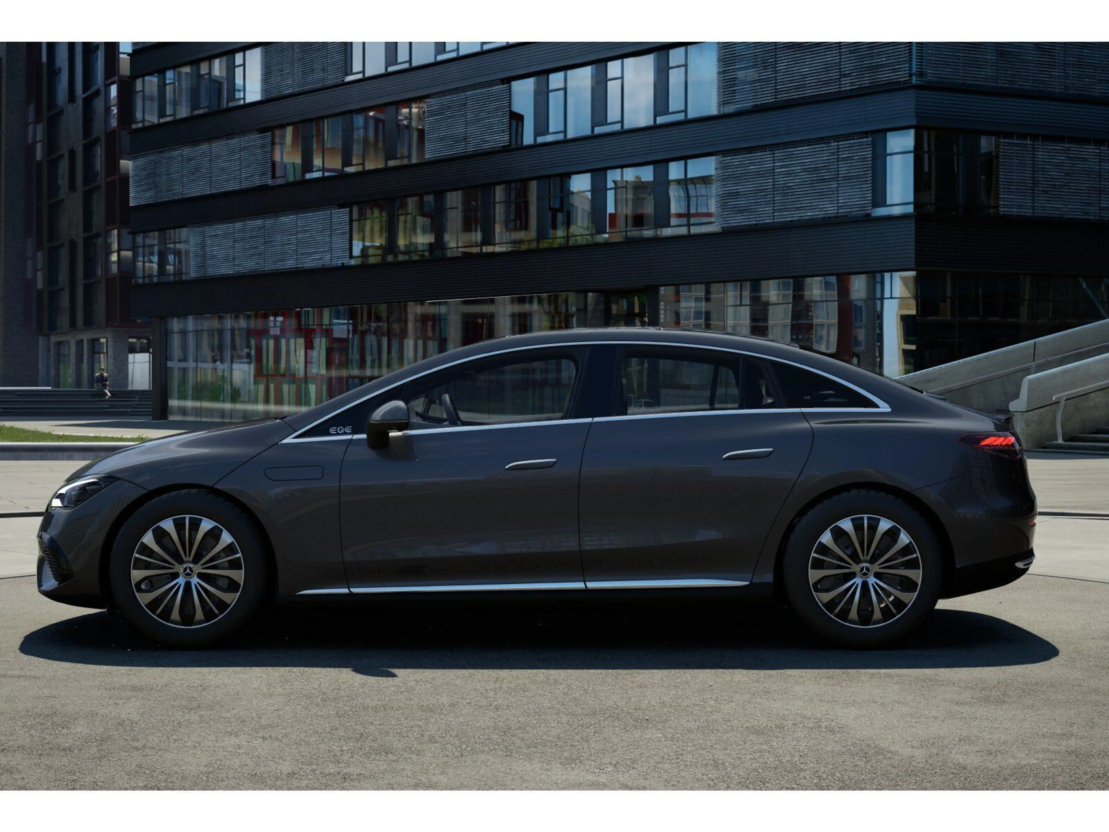 Mercedes-Benz EQE 500 4M EL-ART PREMIUM+ PANOR ARMATIC 4,5°HAL — photo 6
