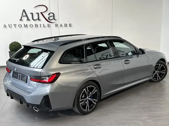 BMW 3 Series view 5