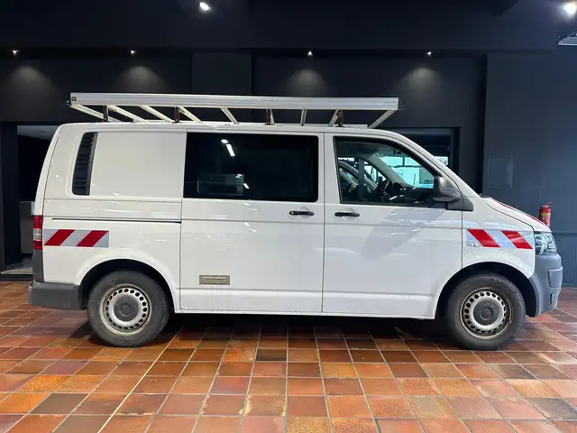Volkswagen T5 Transporter T5 4MOTION KURZ KLIMA STANDHEIZUNG AHK WERKSTATT D