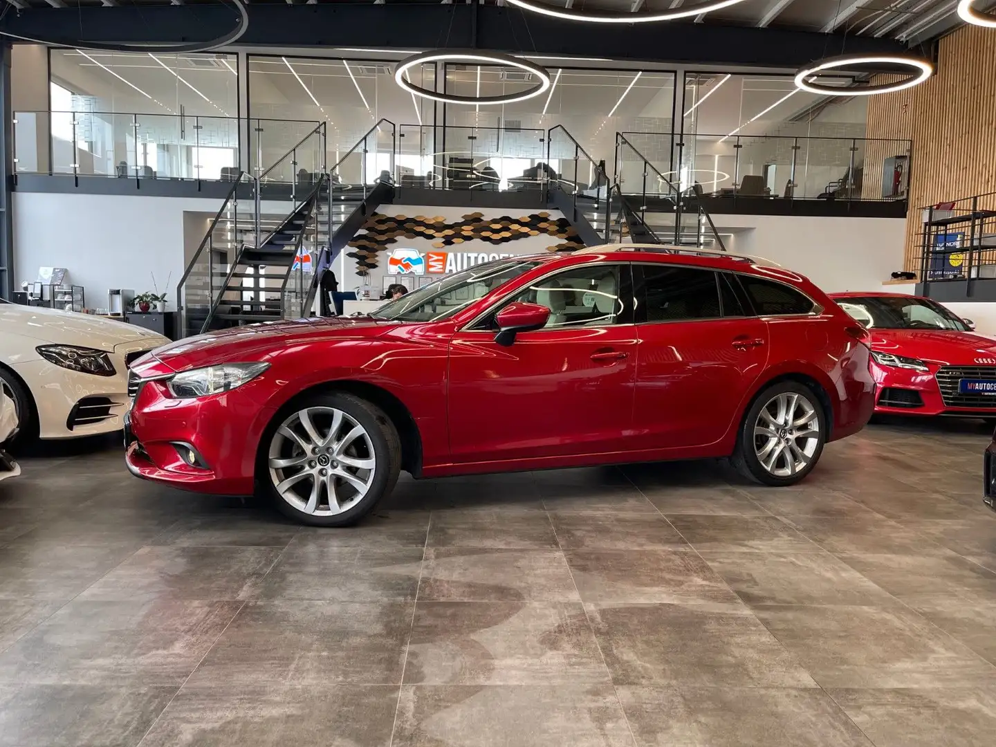 Mazda 6 Kombi Sports-Line *Kamera*LED*Klima*Navi*AHK* Rot - 1