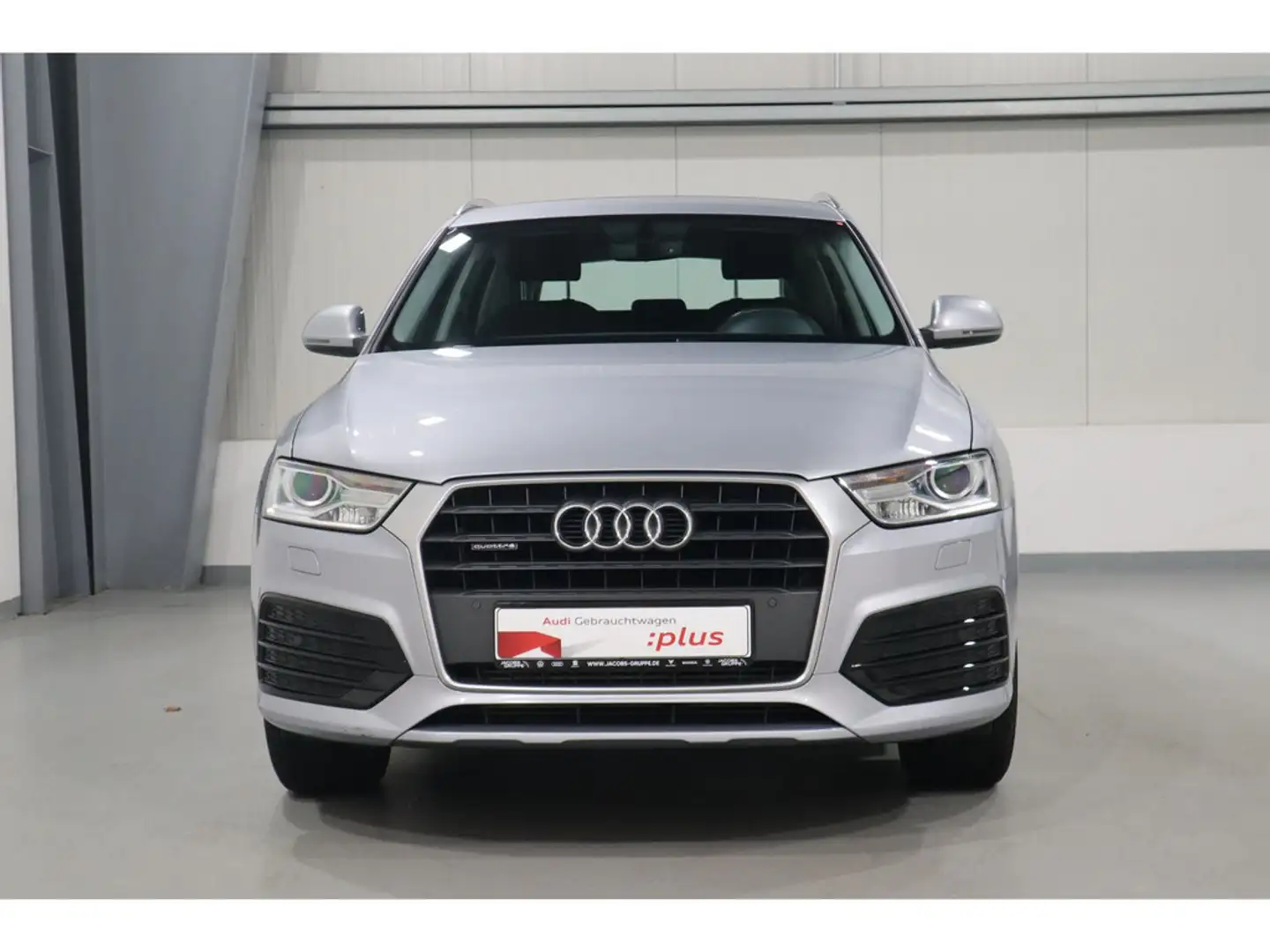 Audi Q3 2.0 TFSI sport quattro Xenon*PDC*AHK * Argent - 2