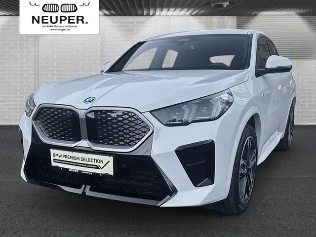 BMW iX2 eDrive20