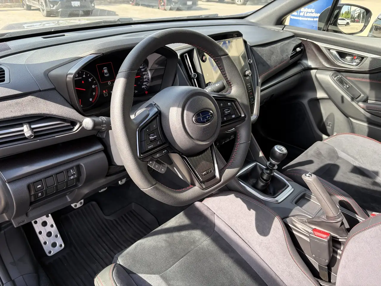 Subaru WRX снимка Subaru WRX