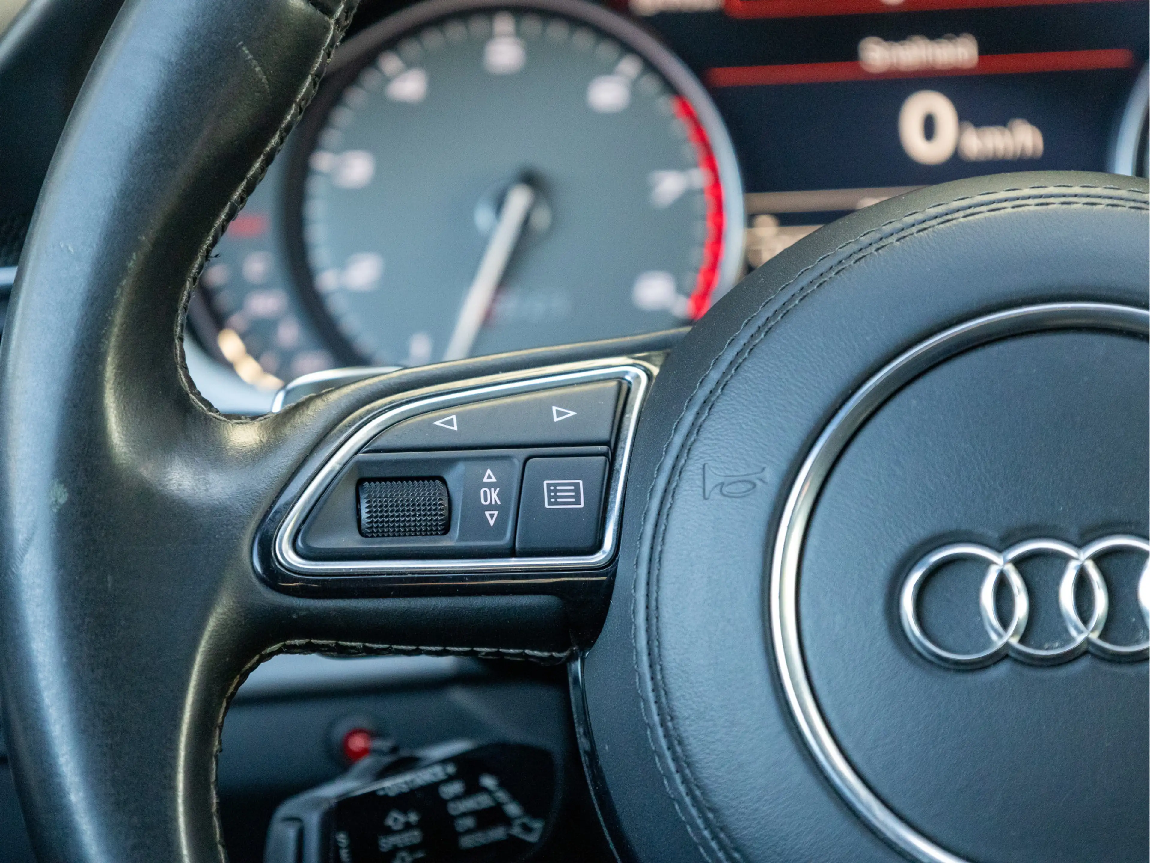 Audi S8 4.0 TFSI quattro Pro Line+ *Pano | ACC | Carbon | — photo 46