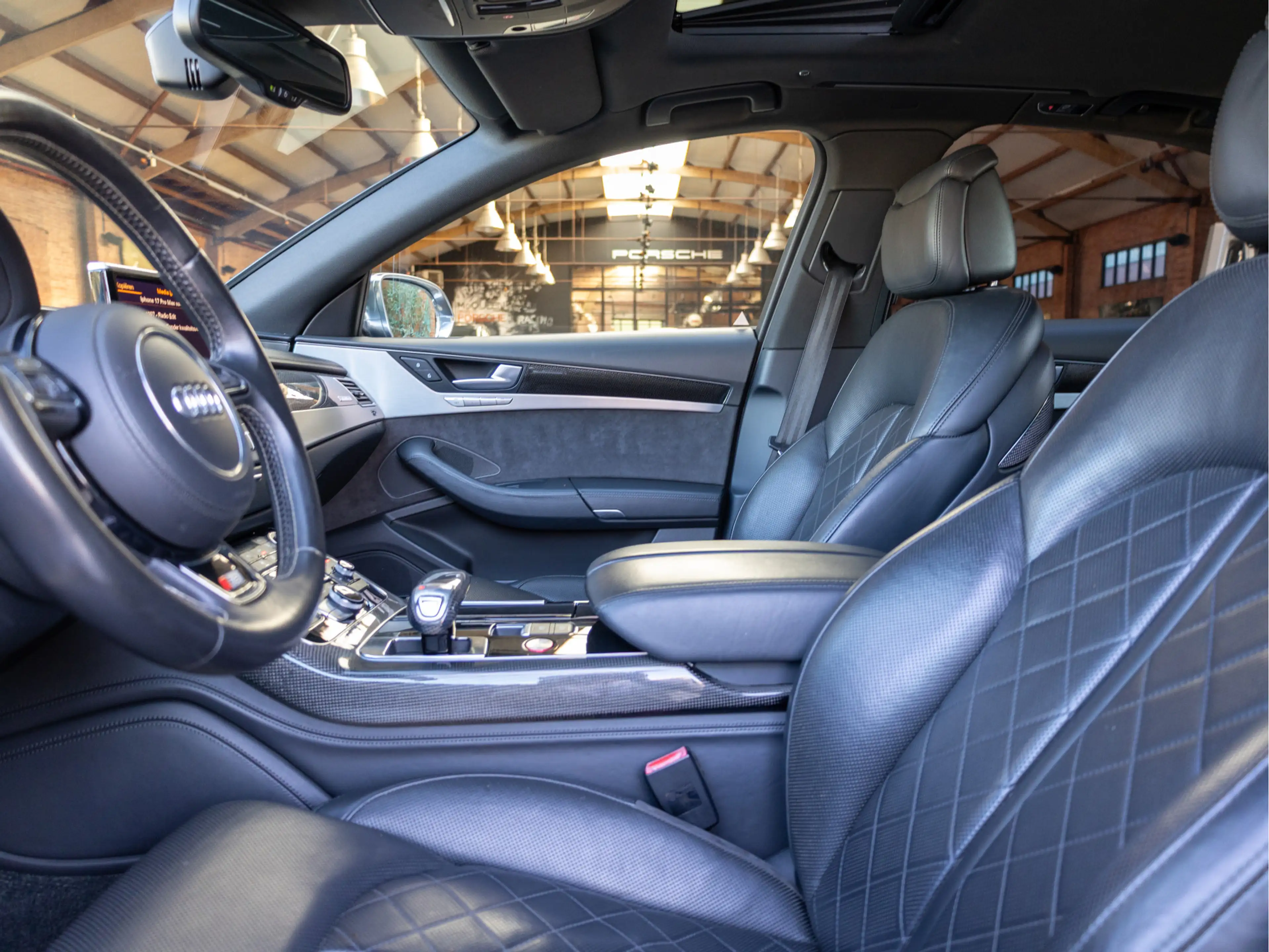 Audi S8 4.0 TFSI quattro Pro Line+ *Pano | ACC | Carbon | — photo 16