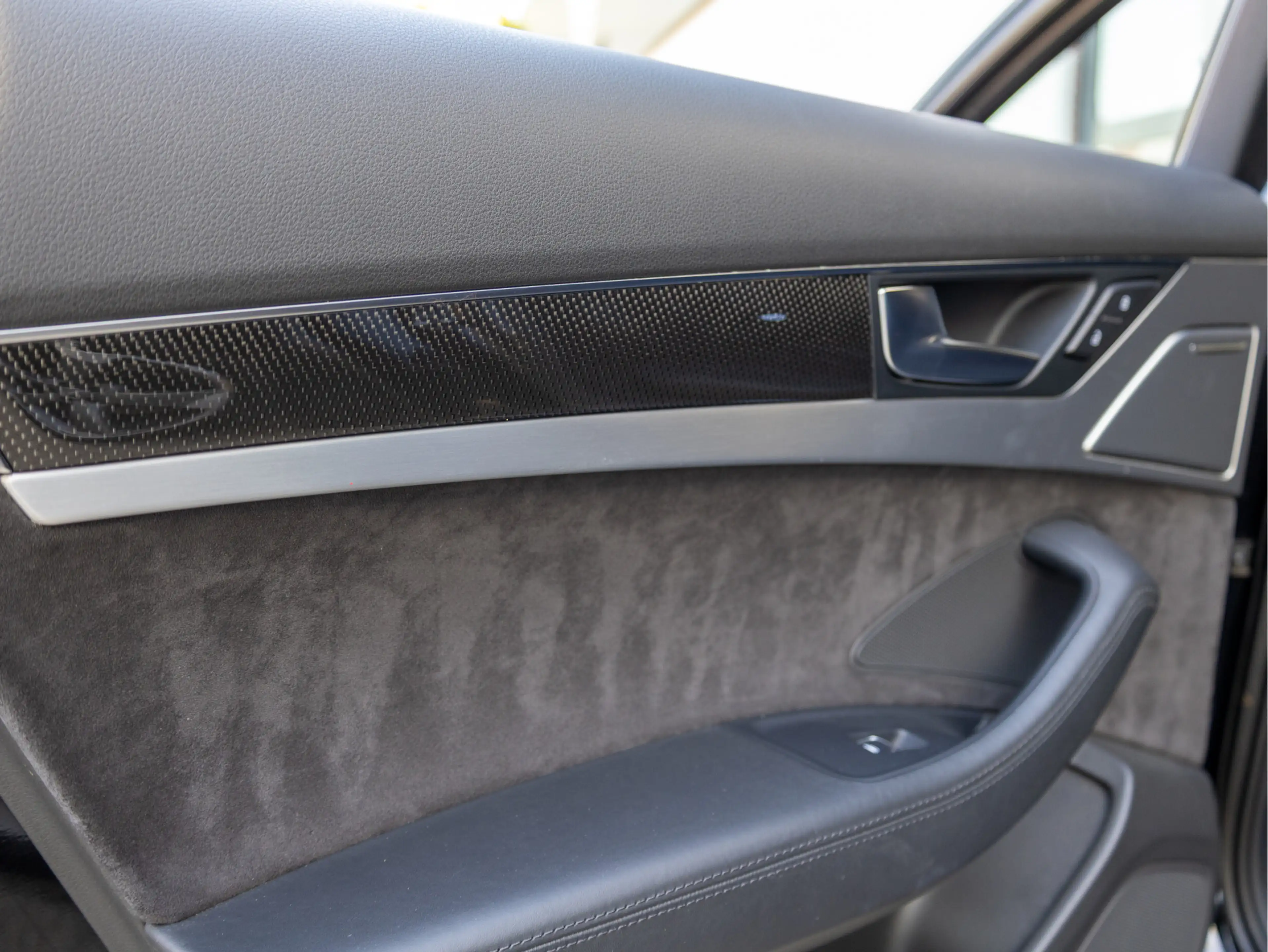 Audi S8 4.0 TFSI quattro Pro Line+ *Pano | ACC | Carbon | — photo 28
