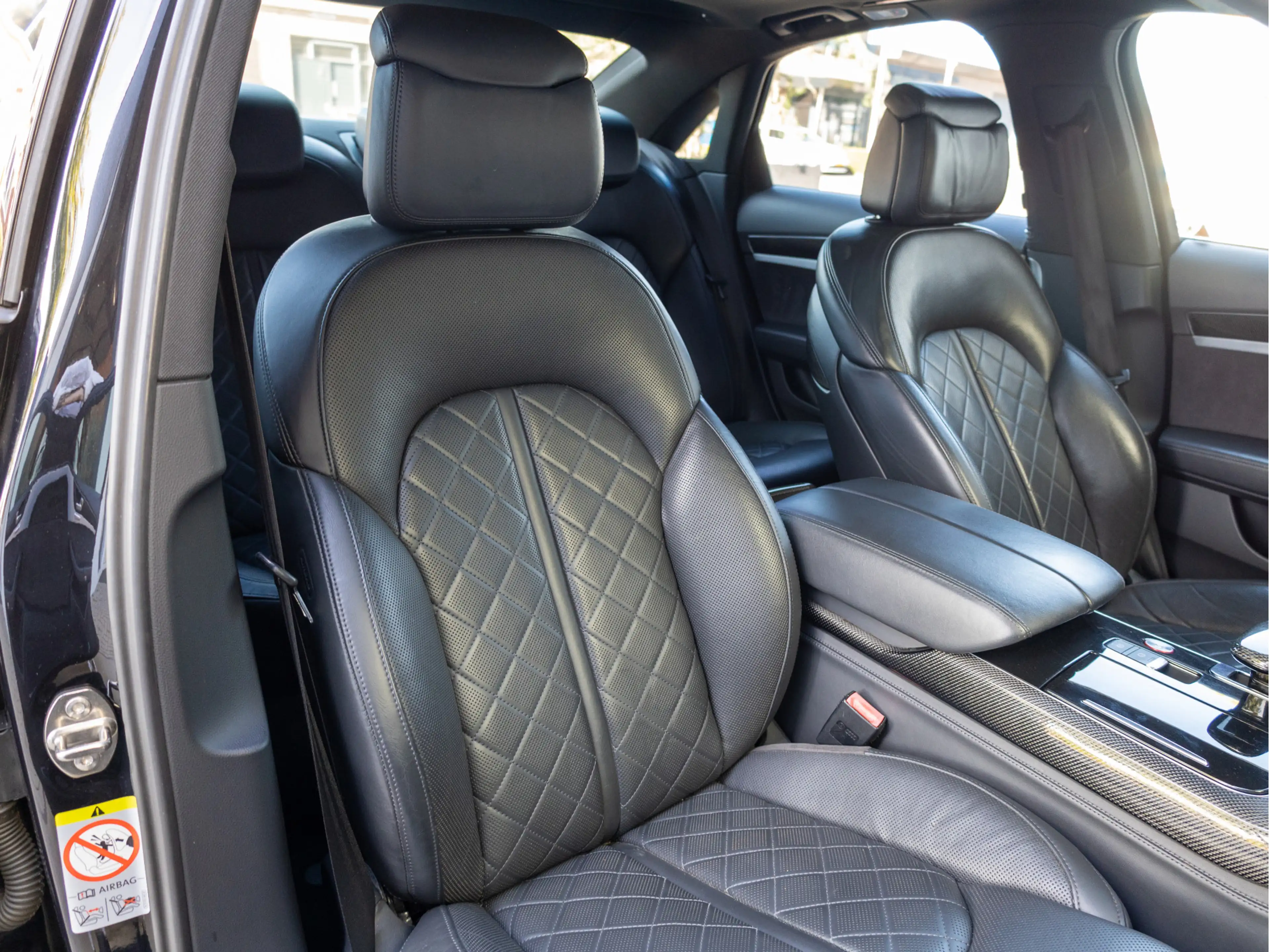Audi S8 4.0 TFSI quattro Pro Line+ *Pano | ACC | Carbon | — photo 38