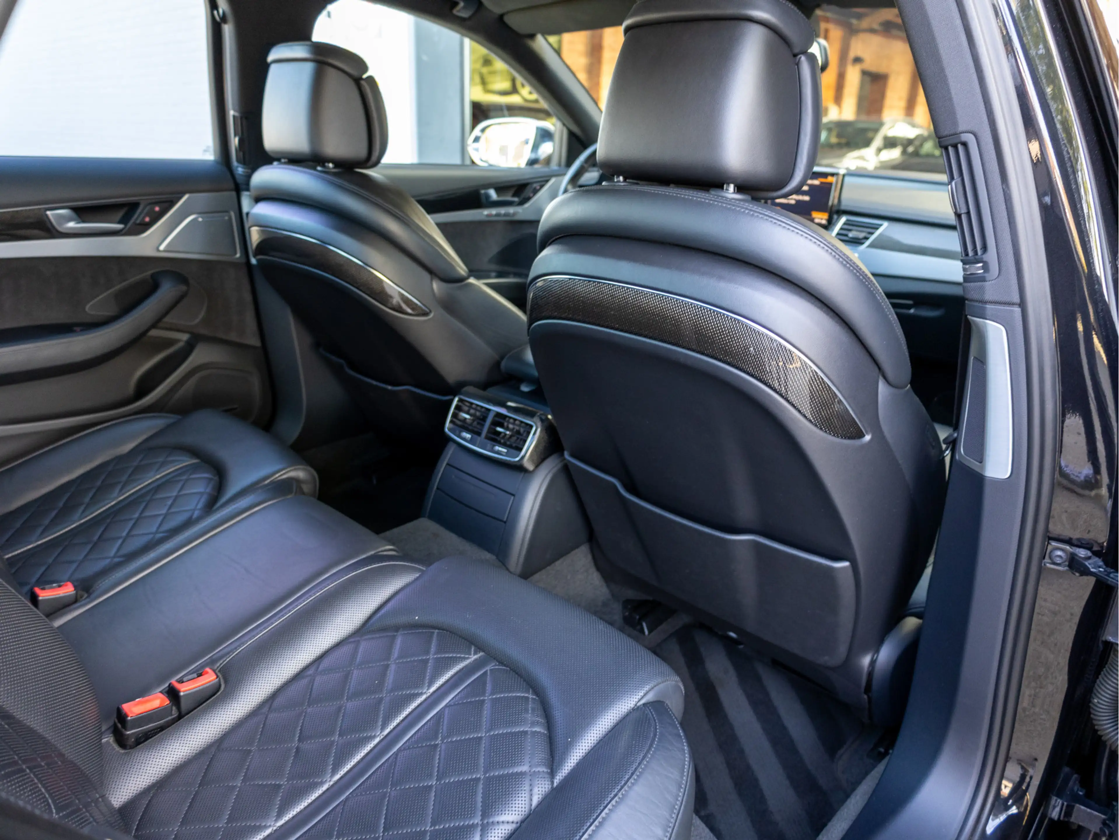 Audi S8 4.0 TFSI quattro Pro Line+ *Pano | ACC | Carbon | — photo 41
