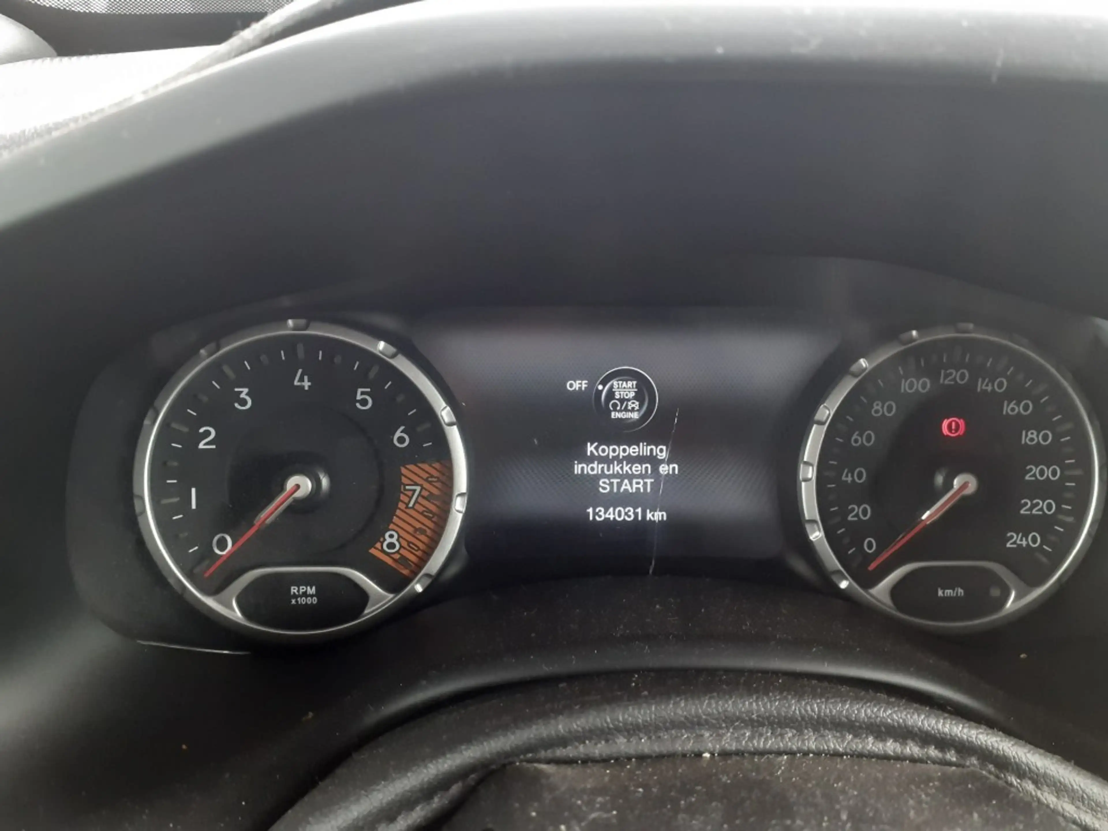 Jeep Renegade Limited Edition 1.0 FireFly 88KW 120PK FULLOPTIONS — photo 13