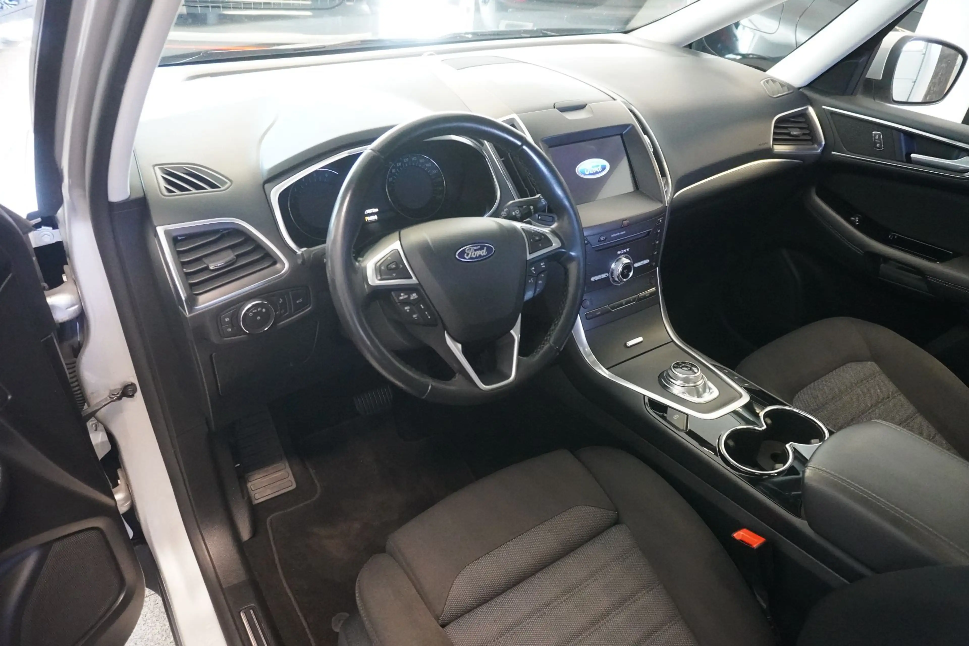 Ford Galaxy 2.0 EcoBlue AWD Titanium Aut. Panorama/Nav/el. He — photo 7