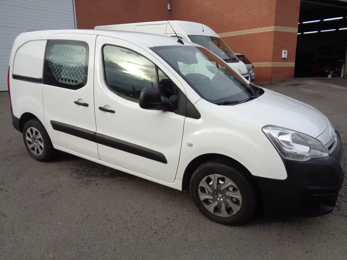 Citroen Berlingo 1.6 HDI UTILITAIRE 2 PLACES / NAVI/CLIM/TVA RECUP Bianco - 1