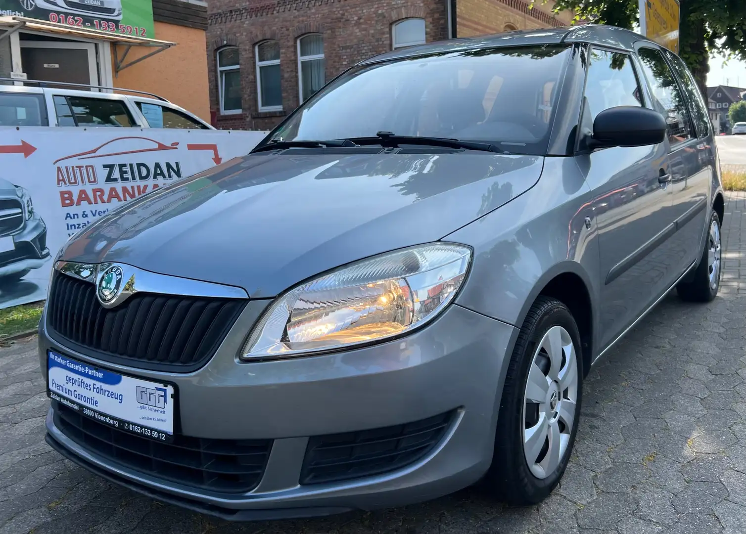 Skoda Roomster 1.2 PLUS EDITION 1.2/ TÜV/ Klima/ Euro 5 Grey - 1