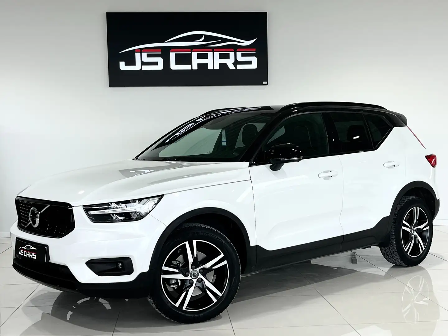 Volvo XC40 2.0i *FULL R-DESIGN*GEARTRONIC*ALCANTARA*CAMERA* Blanc - 1