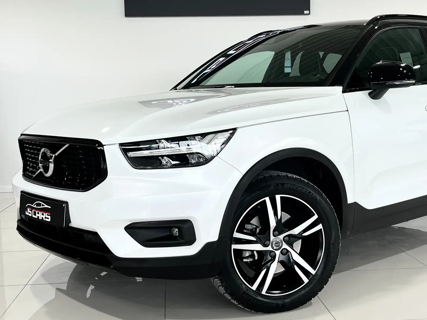 Volvo XC40 2.0i *FULL R-DESIGN*GEARTRONIC*ALCANTARA*CAMERA* Blanc - 2