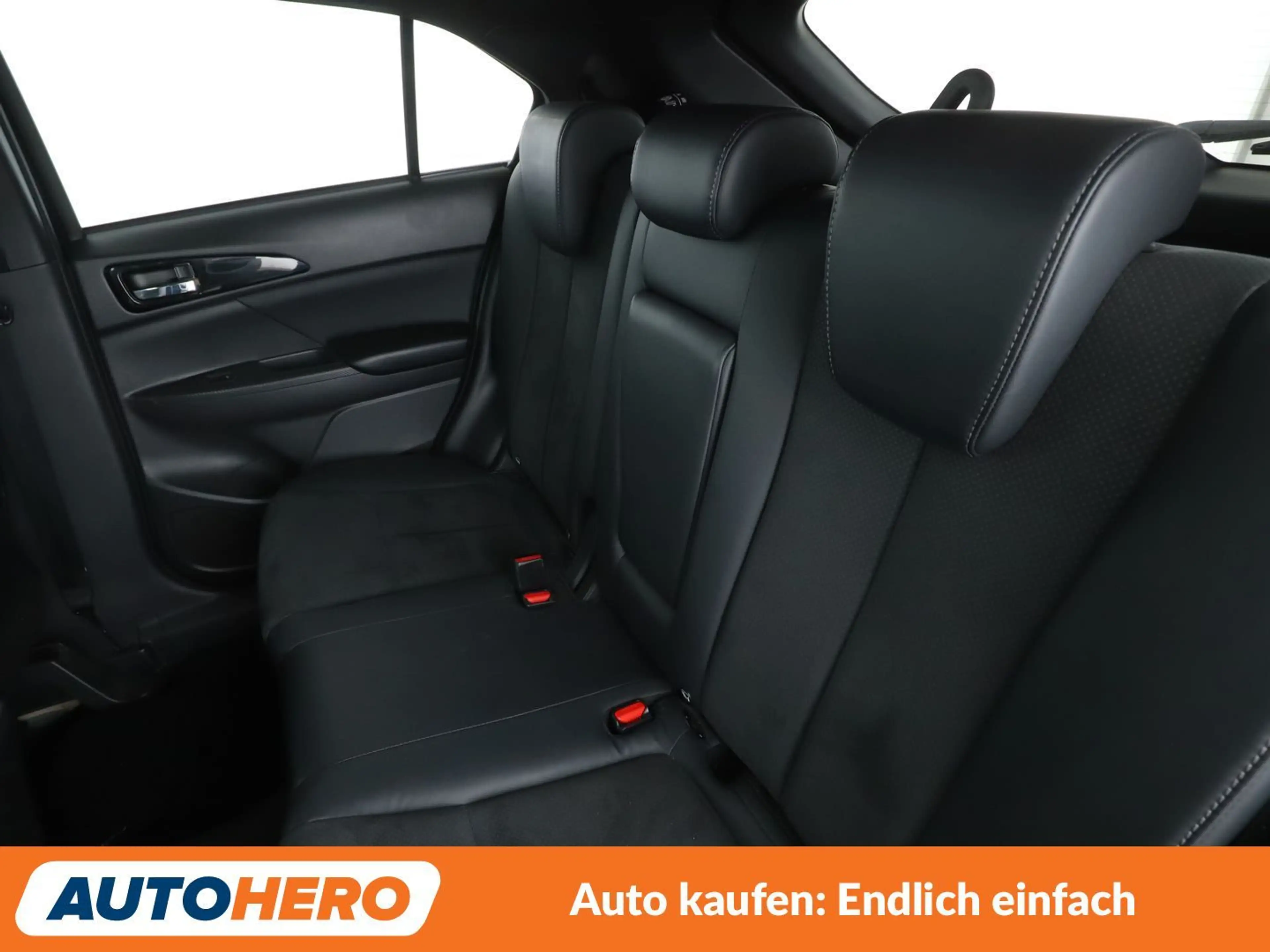 Mitsubishi Eclipse Cross 2.4 Plug-in Hybrid Plus 4WD Aut.*NAVI*BI-LED*TEMPO — photo 14