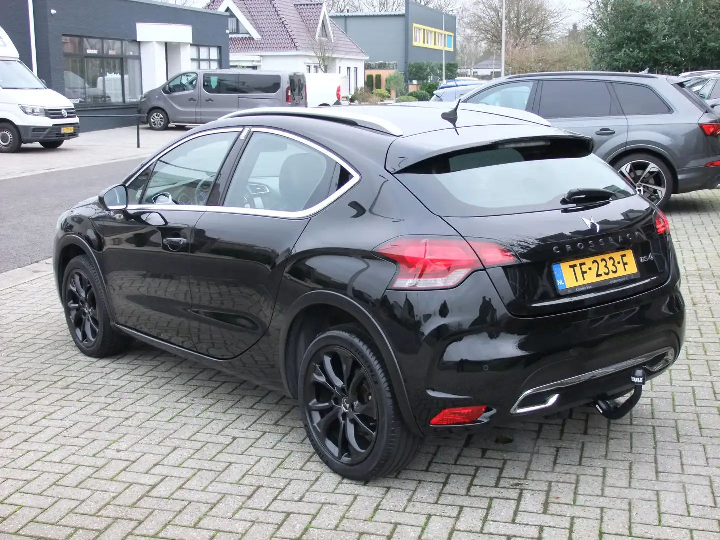 DS Automobiles DS 4 Crossback 1.2 PureTech Business , Navi , Camera , Pdc , Clim Schwarz - 2