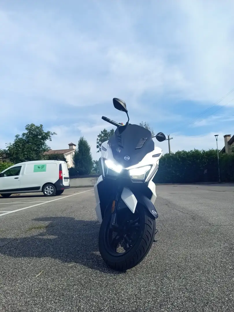 SYM Jet X 125 Biały - 1