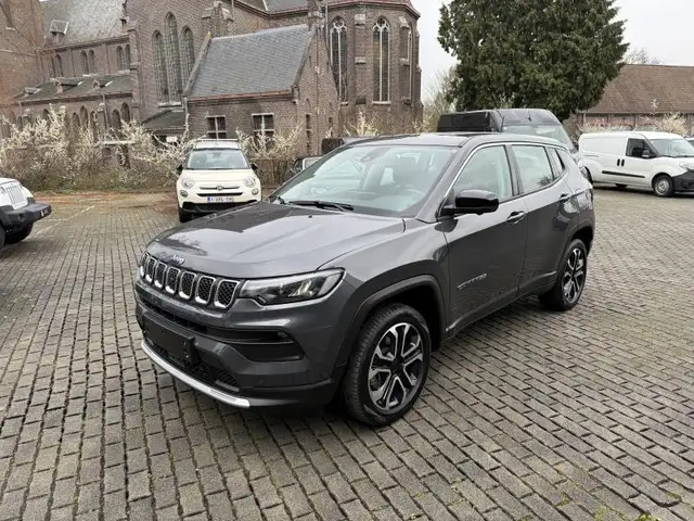 Jeep Compass Altitude